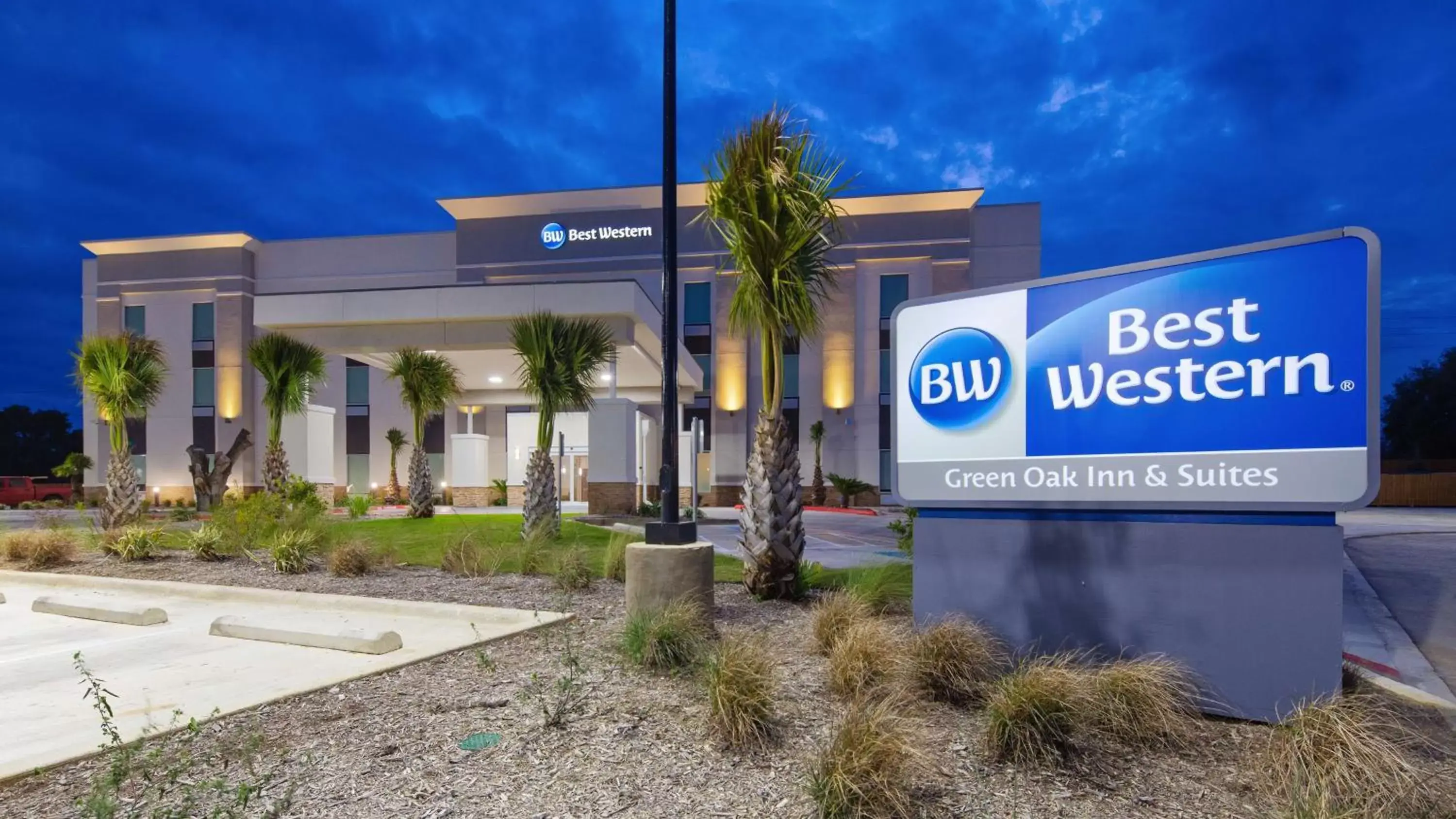 Best Western Green Oak Inn & Suites Best Western Green Oak Inn & Suites