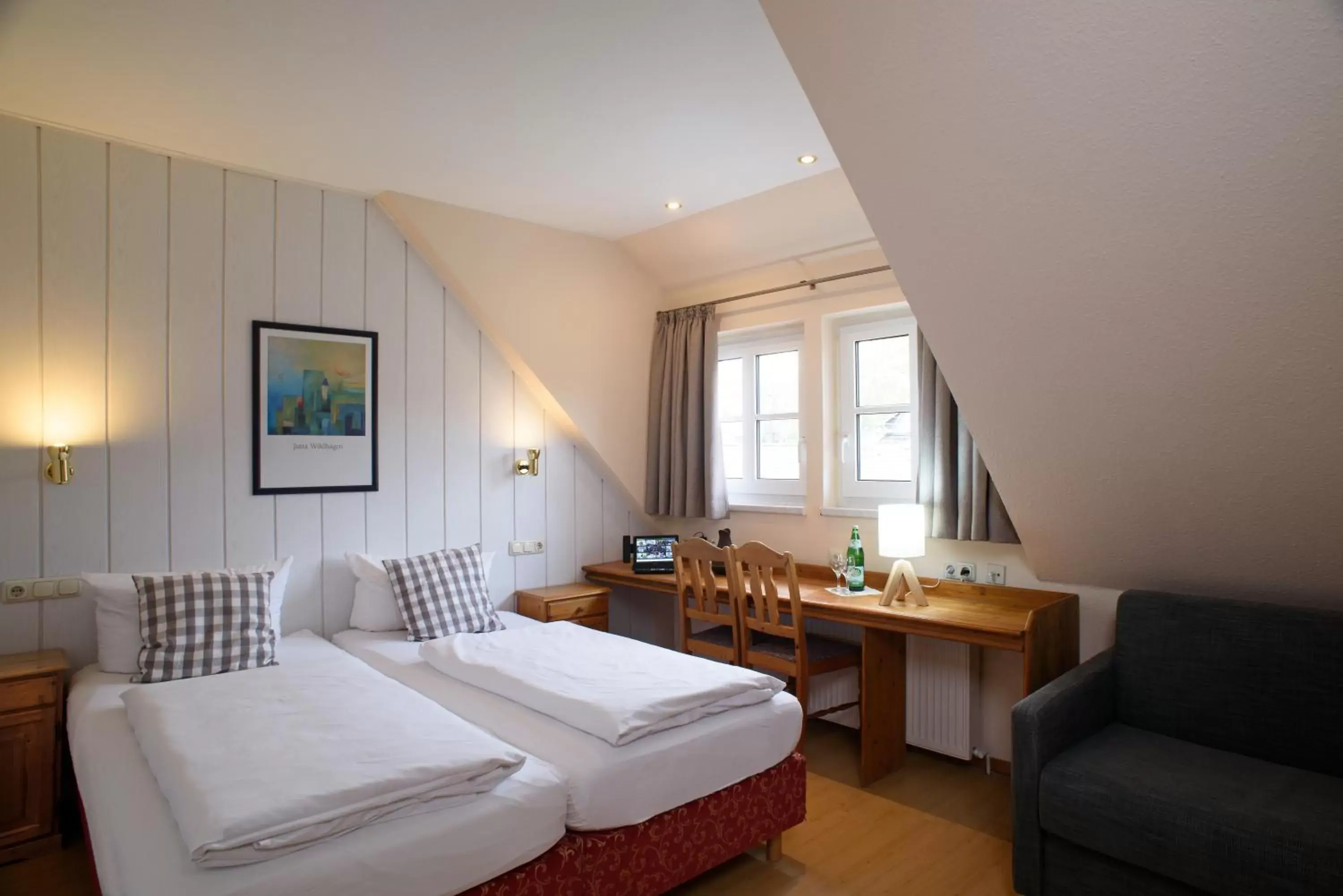 Double Room with Extra Bed in Hotel Zum Harzer Double Room with Extra Bed in Hotel Zum Harzer