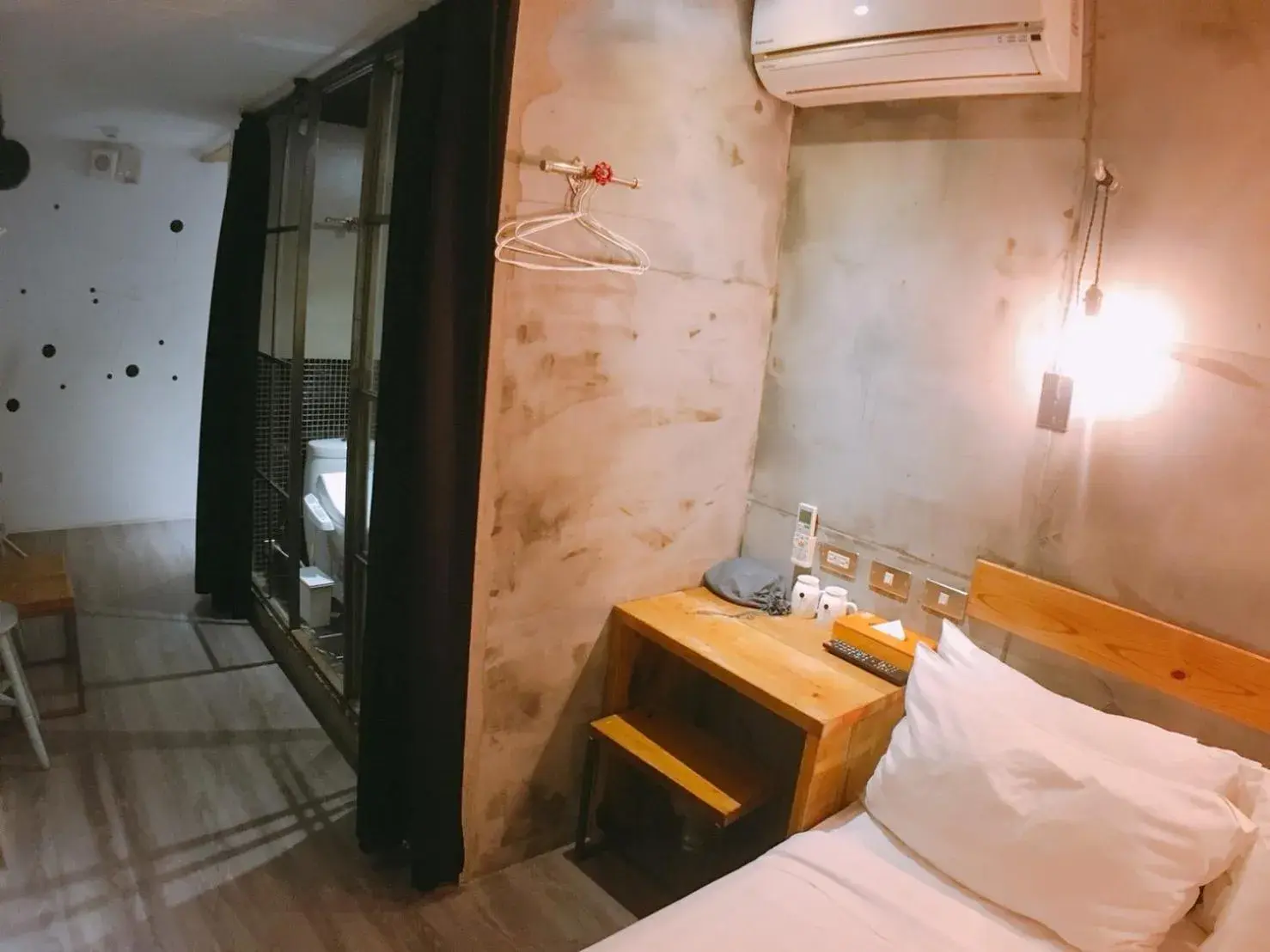 Standard Double Room in Just Inn 正旅館 台北車站 Standard Double Room in Just Inn 正旅館 台北車站