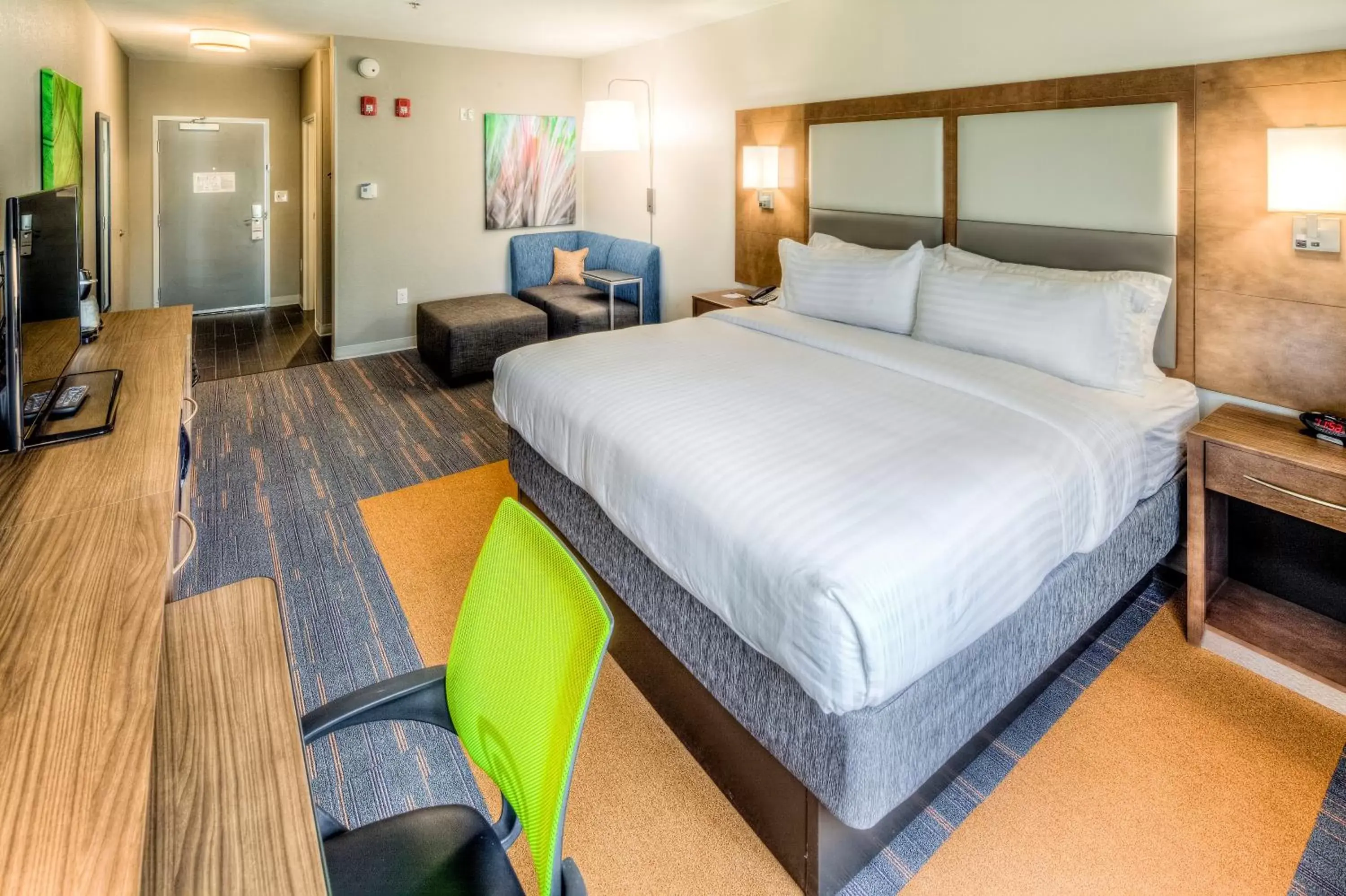 Holiday Inn Express & Suites Cleveland/Westlake by IHG Holiday Inn Express & Suites Cleveland/Westlake by IHG