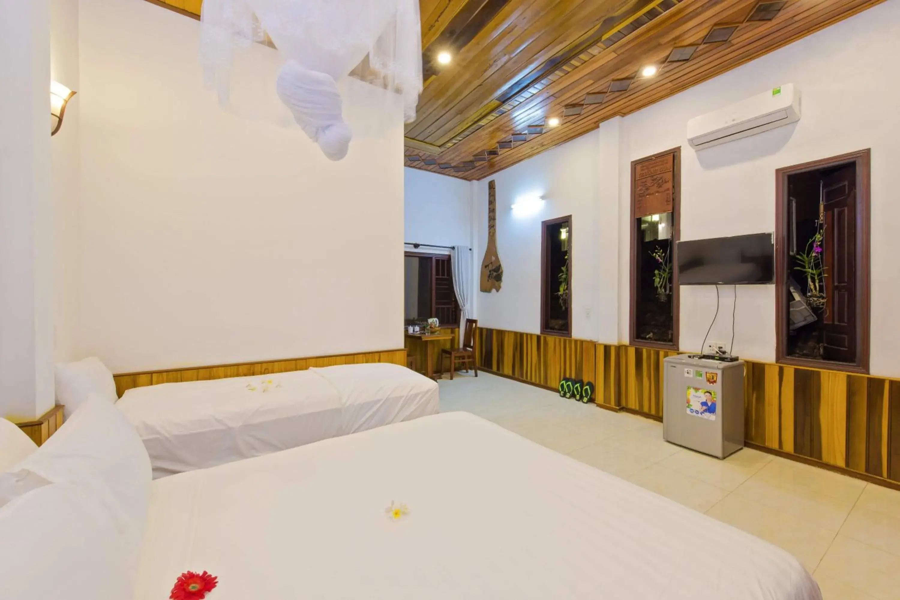 Superior Triple Room in Seaside An Bang Homestay Superior Triple Room in Seaside An Bang Homestay