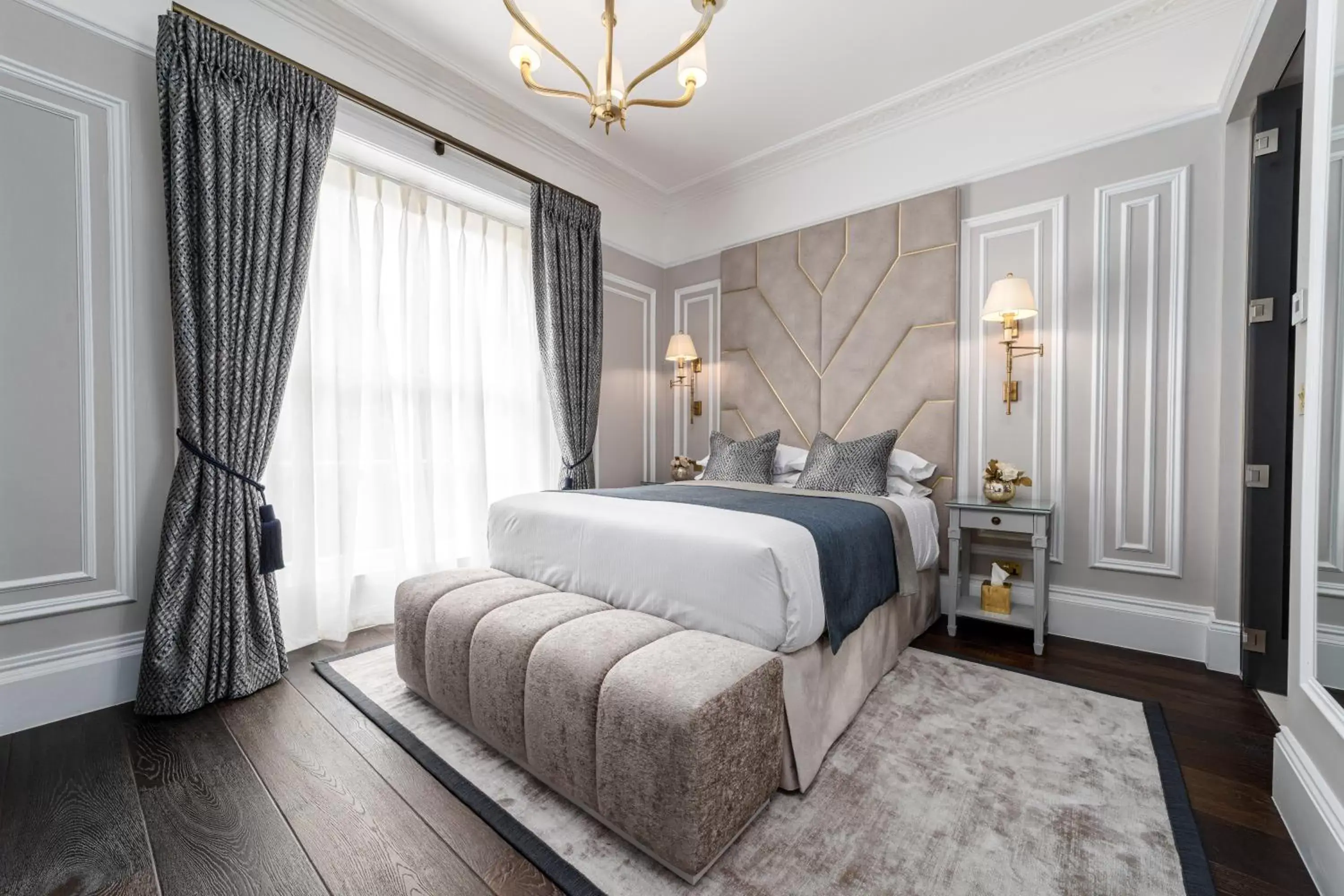 No.4 Carlton No.4 Carlton