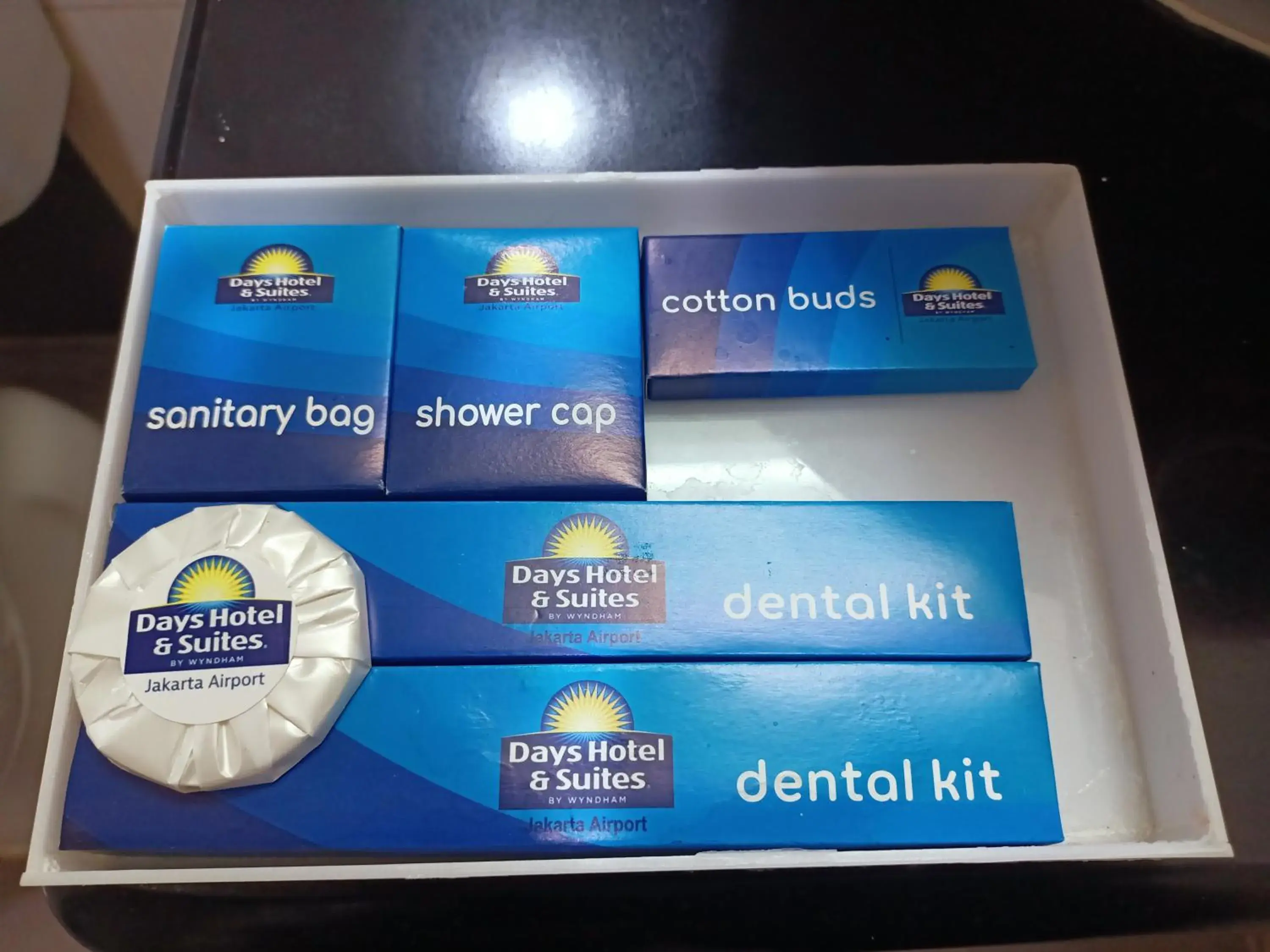 Junior Suite in Days Hotel & Suites by Wyndham Jakarta Airport Junior Suite in Days Hotel & Suites by Wyndham Jakarta Airport