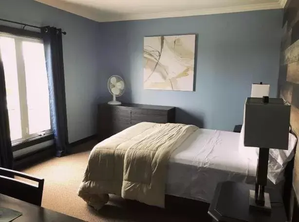 Deluxe Suite in Acadian Hotel Deluxe Suite in Acadian Hotel