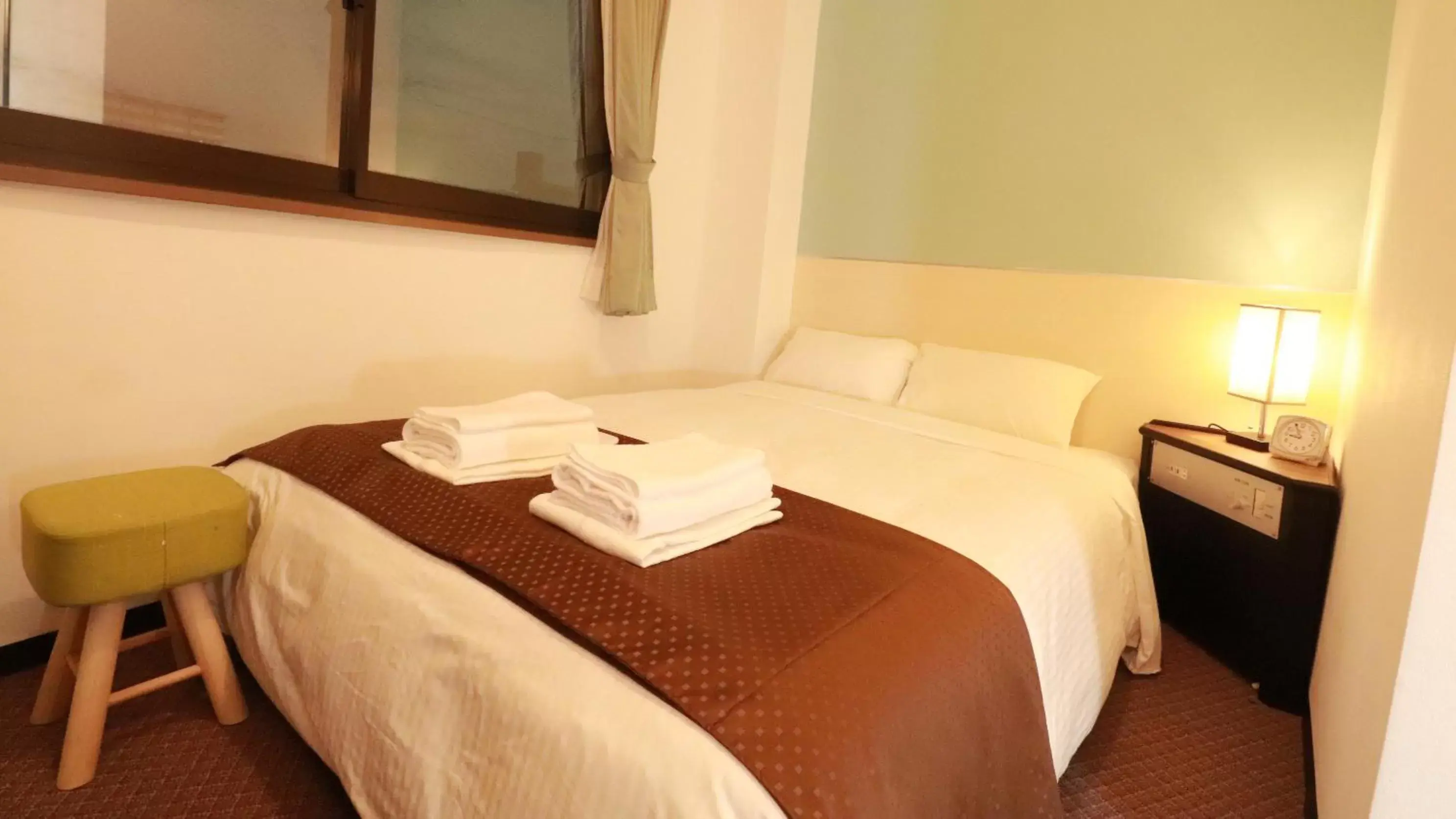 Small Double Room in Business Hotel Kudamatsu Small Double Room in Business Hotel Kudamatsu