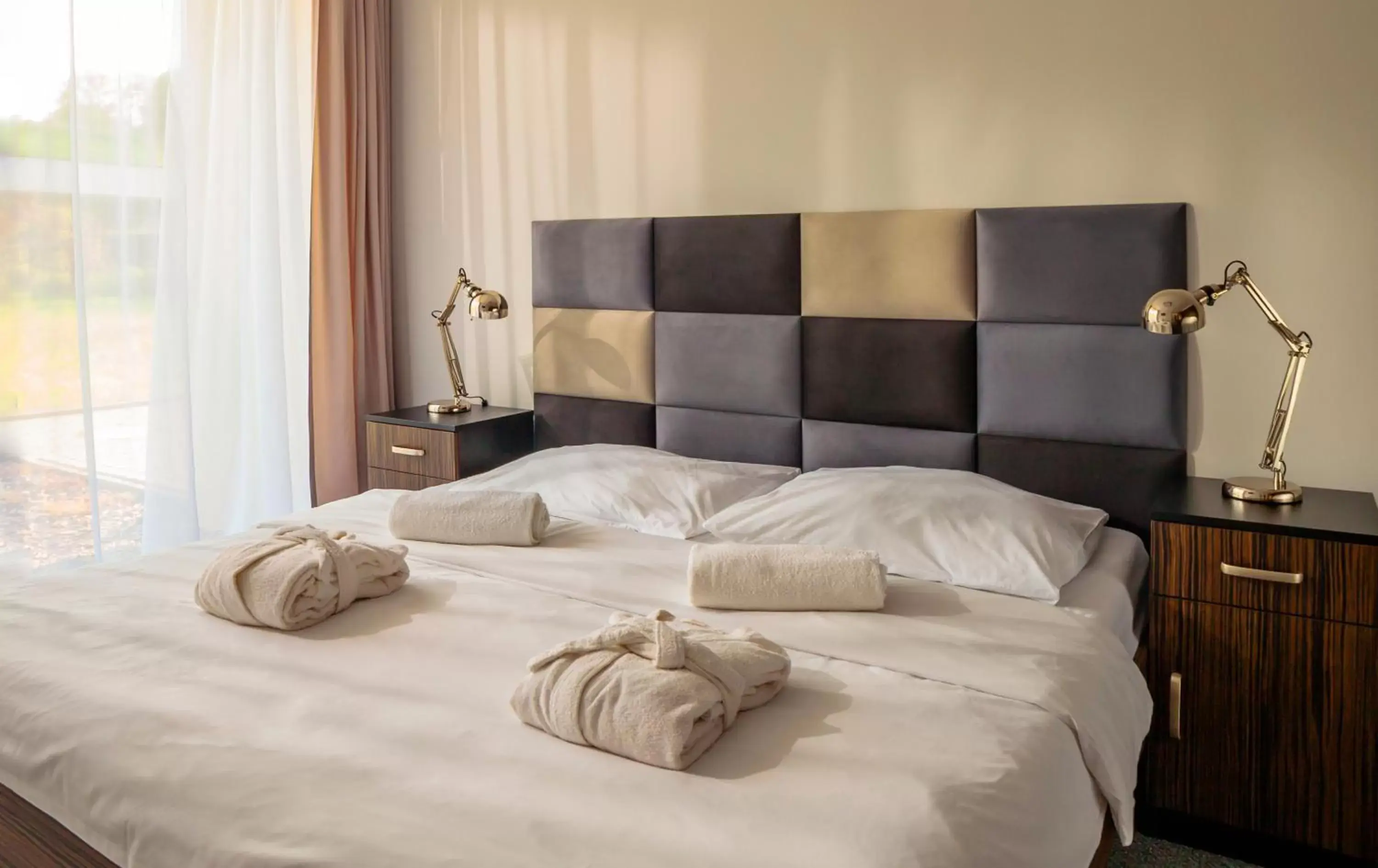 Deluxe Double Room with Extra Bed in Termy Warmińskie Deluxe Double Room with Extra Bed in Termy Warmińskie