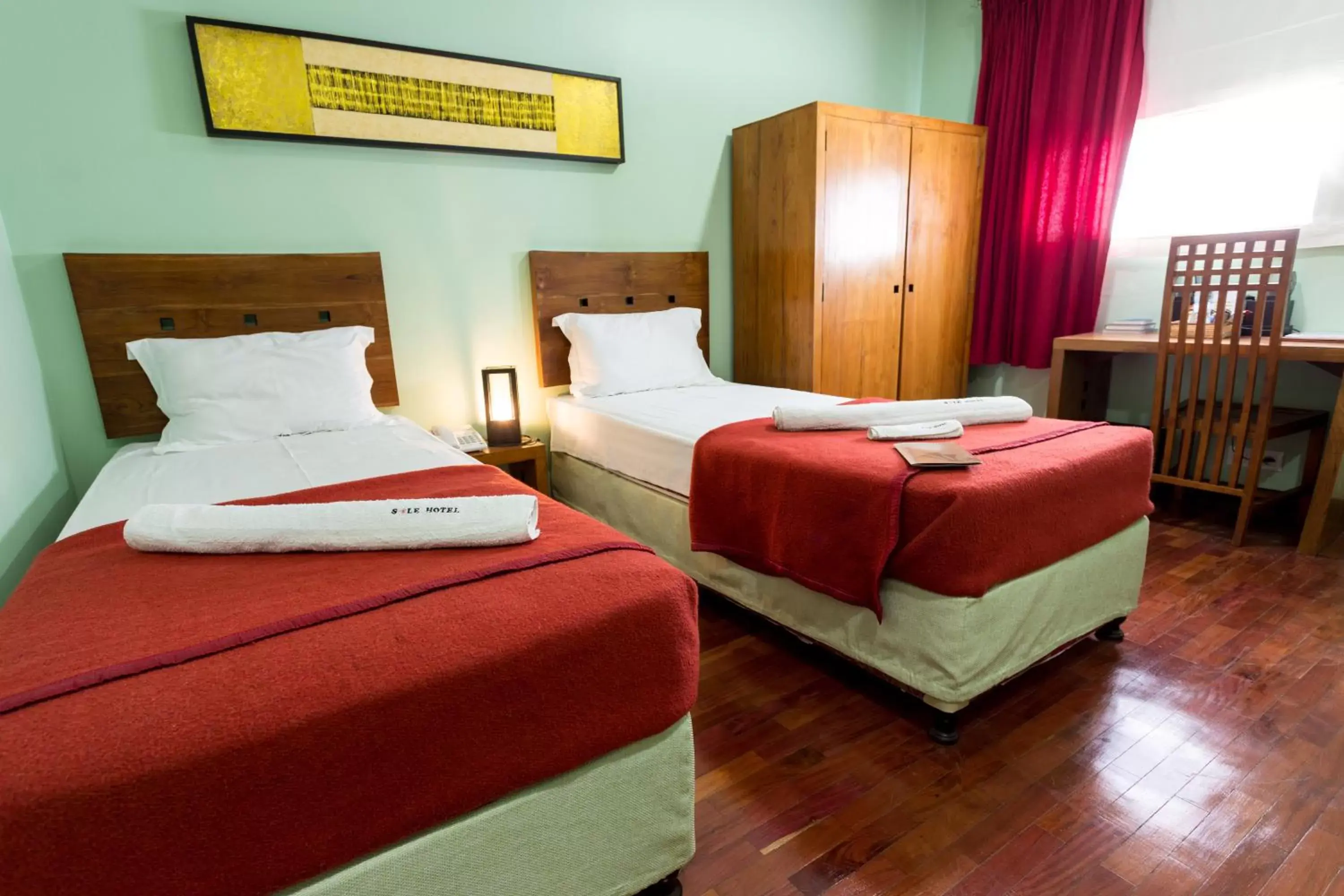 Twin Room in Sole Hotel Twin Room in Sole Hotel