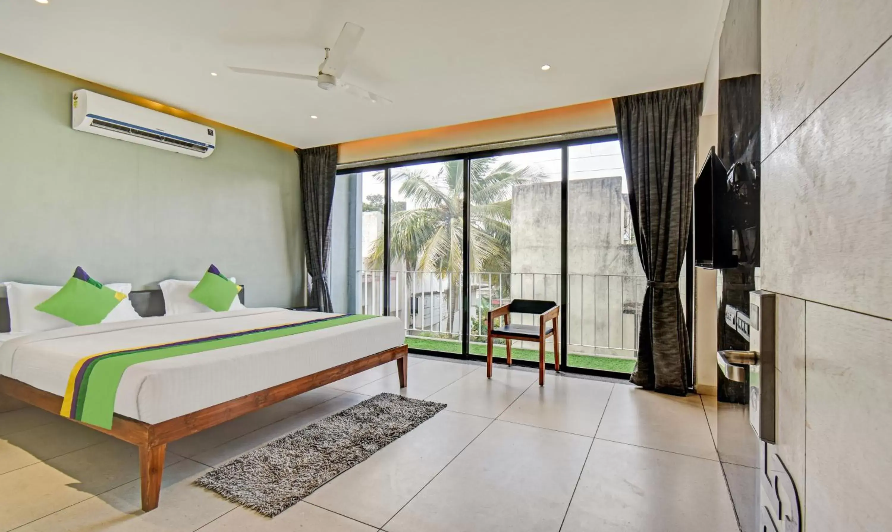 Treebo Aroma Executive Treebo Aroma Executive