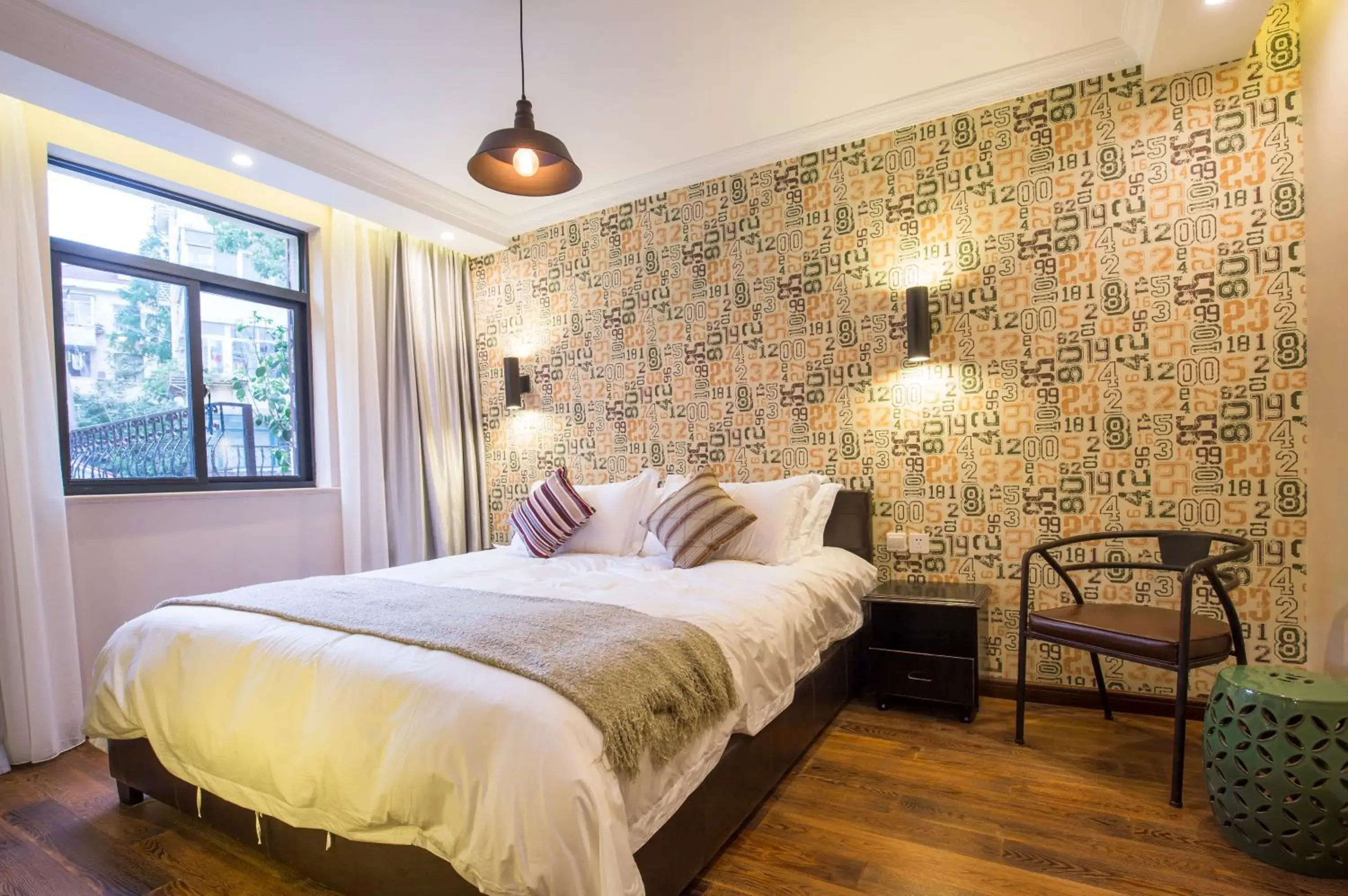 Deluxe Queen Room in Shanghai Soho Garden Hotel Deluxe Queen Room in Shanghai Soho Garden Hotel