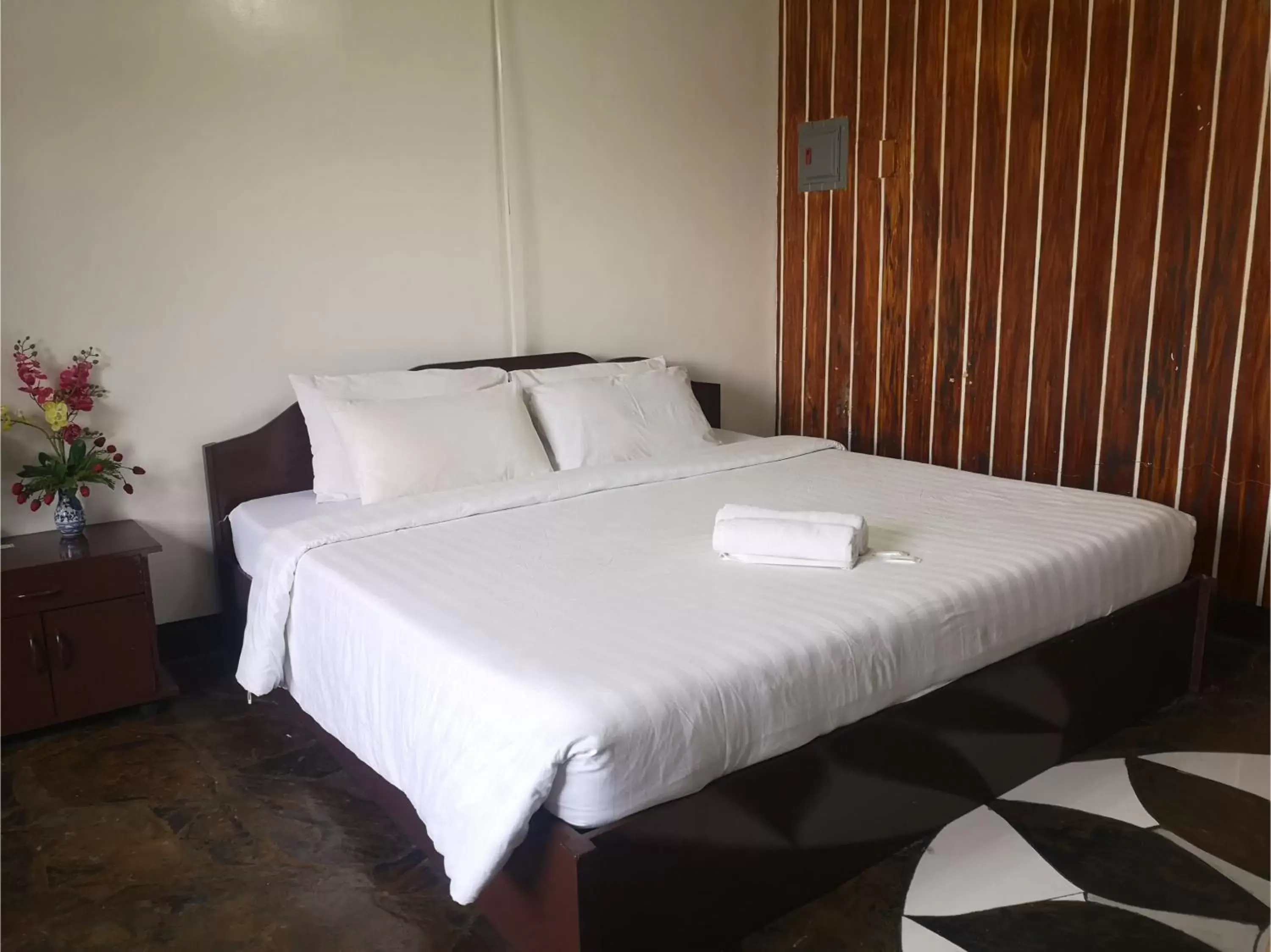 Deluxe Double Room in OYO 880 Flores De Musa Inn Deluxe Double Room in OYO 880 Flores De Musa Inn