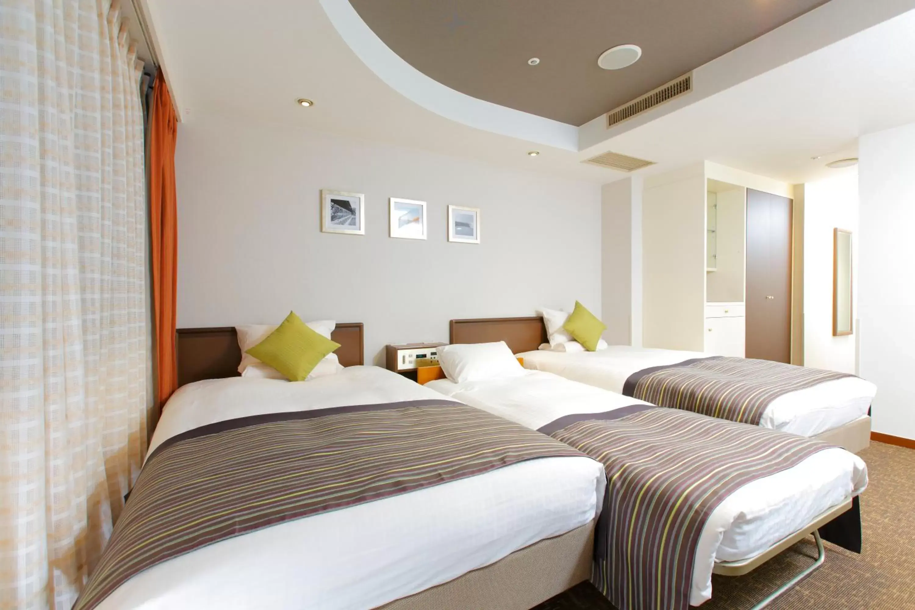 Superior Triple Room - single occupancy - Non-Smoking in HOTEL MYSTAYS Utsunomiya Superior Triple Room - single occupancy - Non-Smoking in HOTEL MYSTAYS Utsunomiya