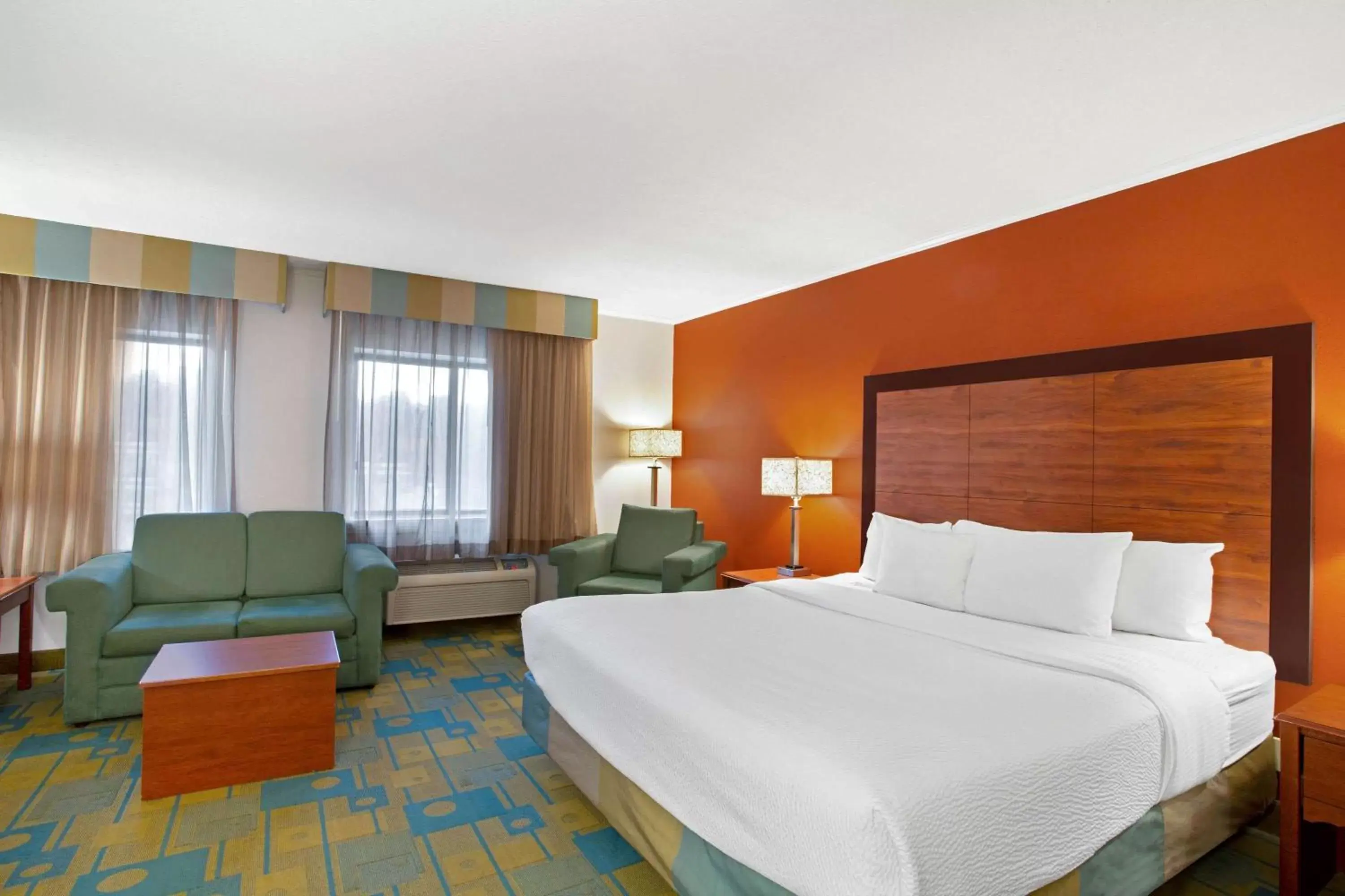 La Quinta Inn by Wyndham Auburn Worcester La Quinta Inn by Wyndham Auburn Worcester