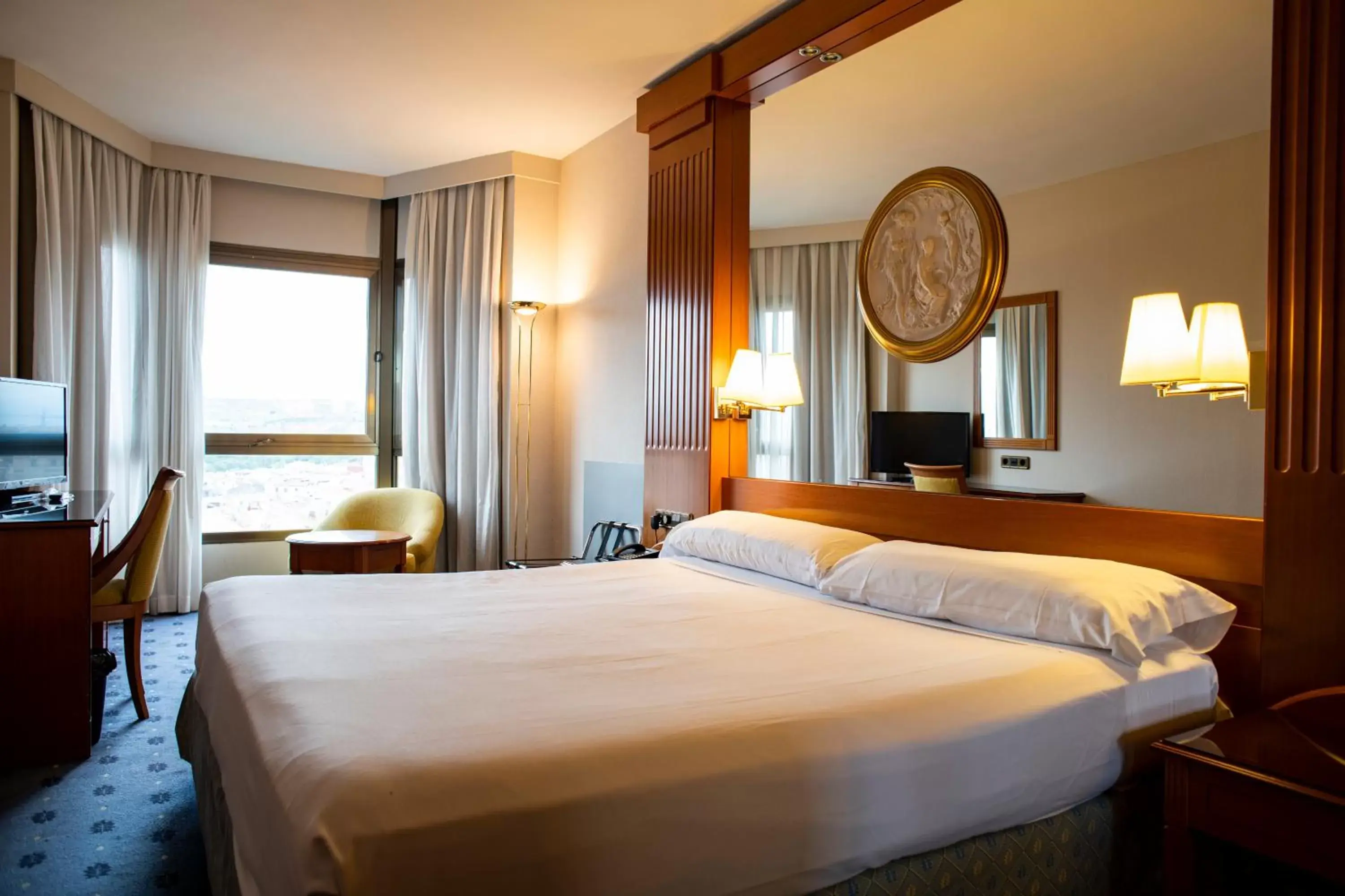 Twin Room with Extra Bed in Hotel los Bracos Twin Room with Extra Bed in Hotel los Bracos