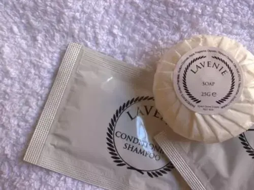 Double Room with Shared Bathroom in The Bear Marlborough Double Room with Shared Bathroom in The Bear Marlborough