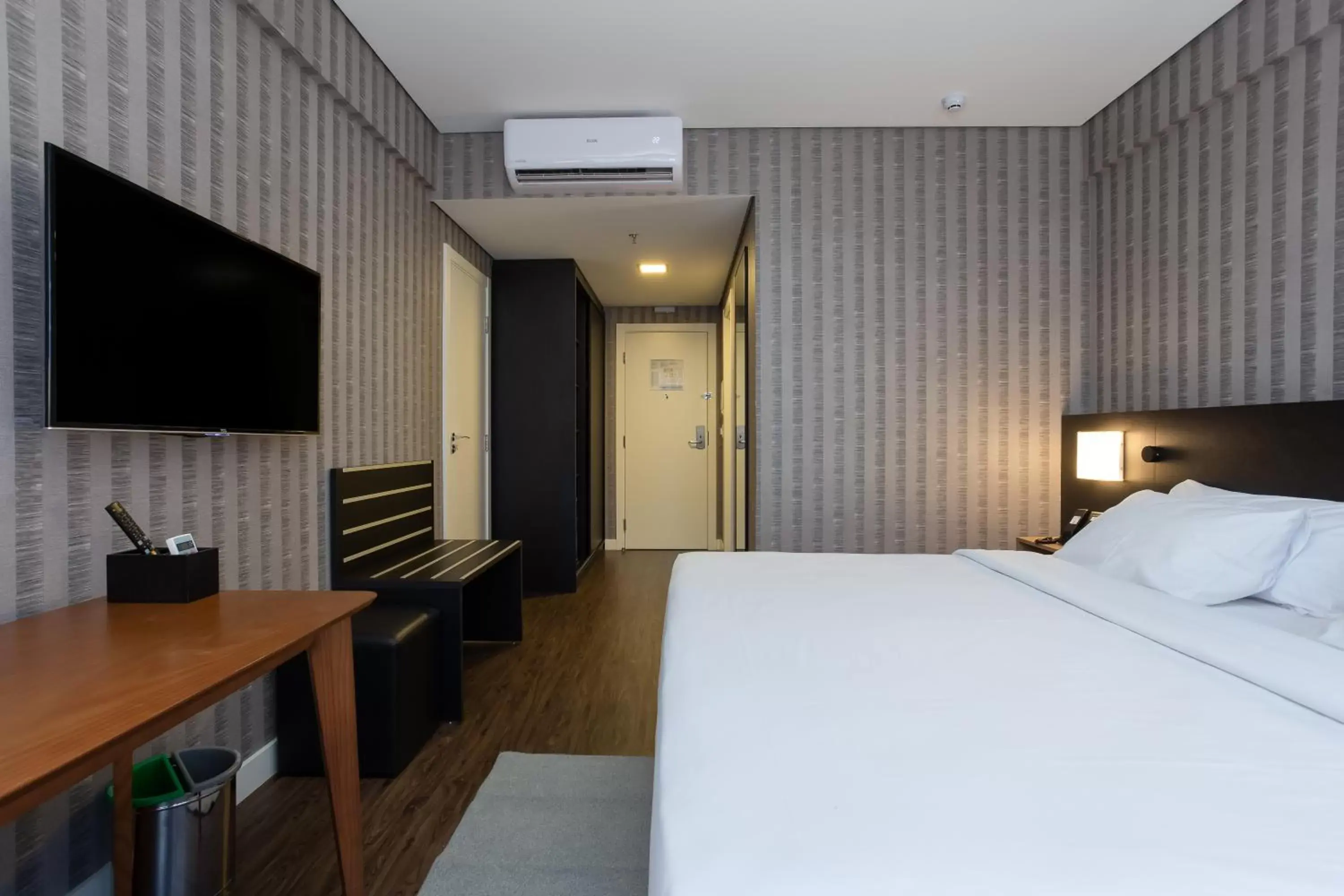 King Room in Hilton Garden Inn Itajaí Praia Brava King Room in Hilton Garden Inn Itajaí Praia Brava