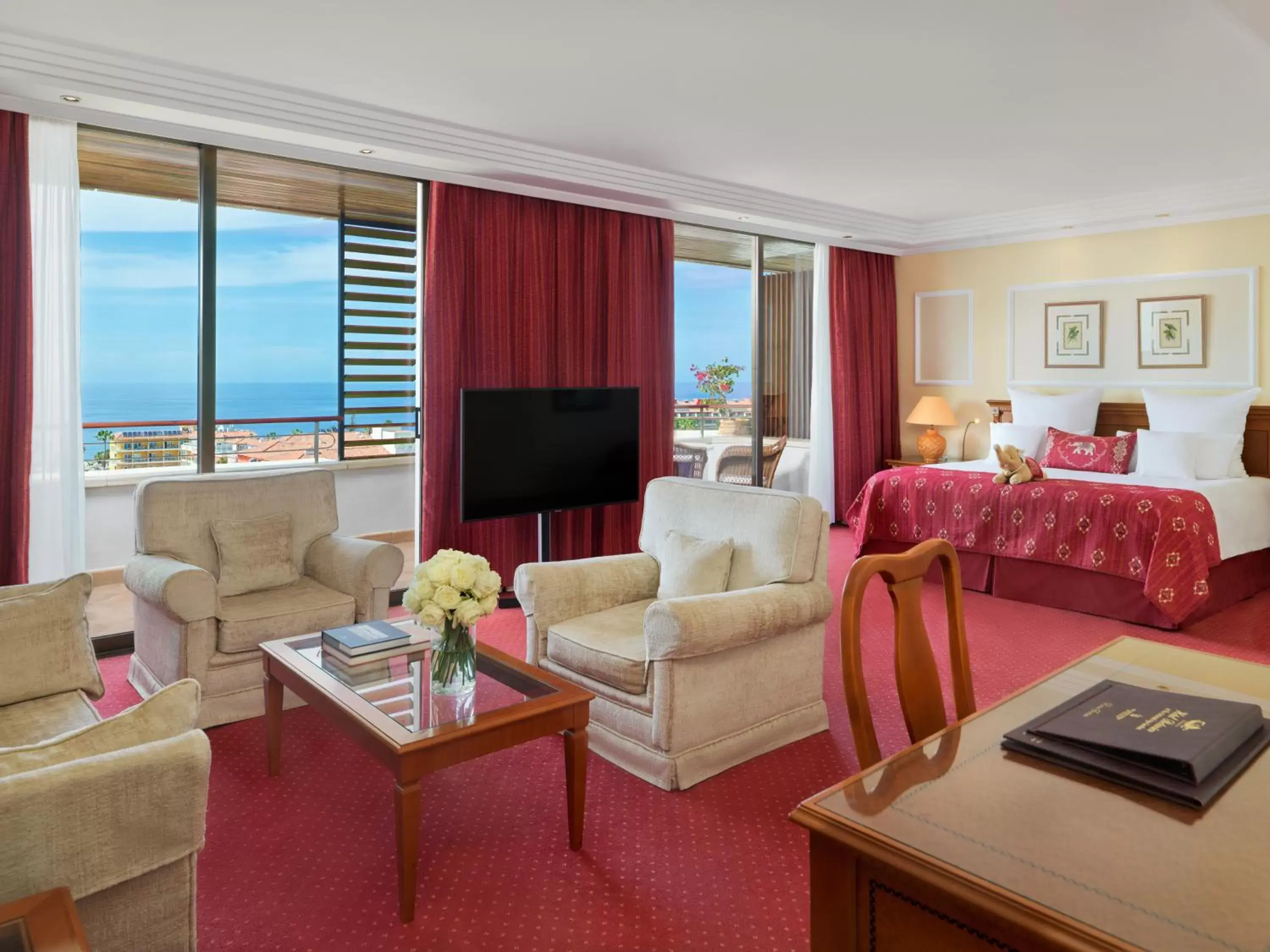 Ambassador Junior Suite with Sea View in Hotel Botanico y Oriental Spa Garden Ambassador Junior Suite with Sea View in Hotel Botanico y Oriental Spa Garden