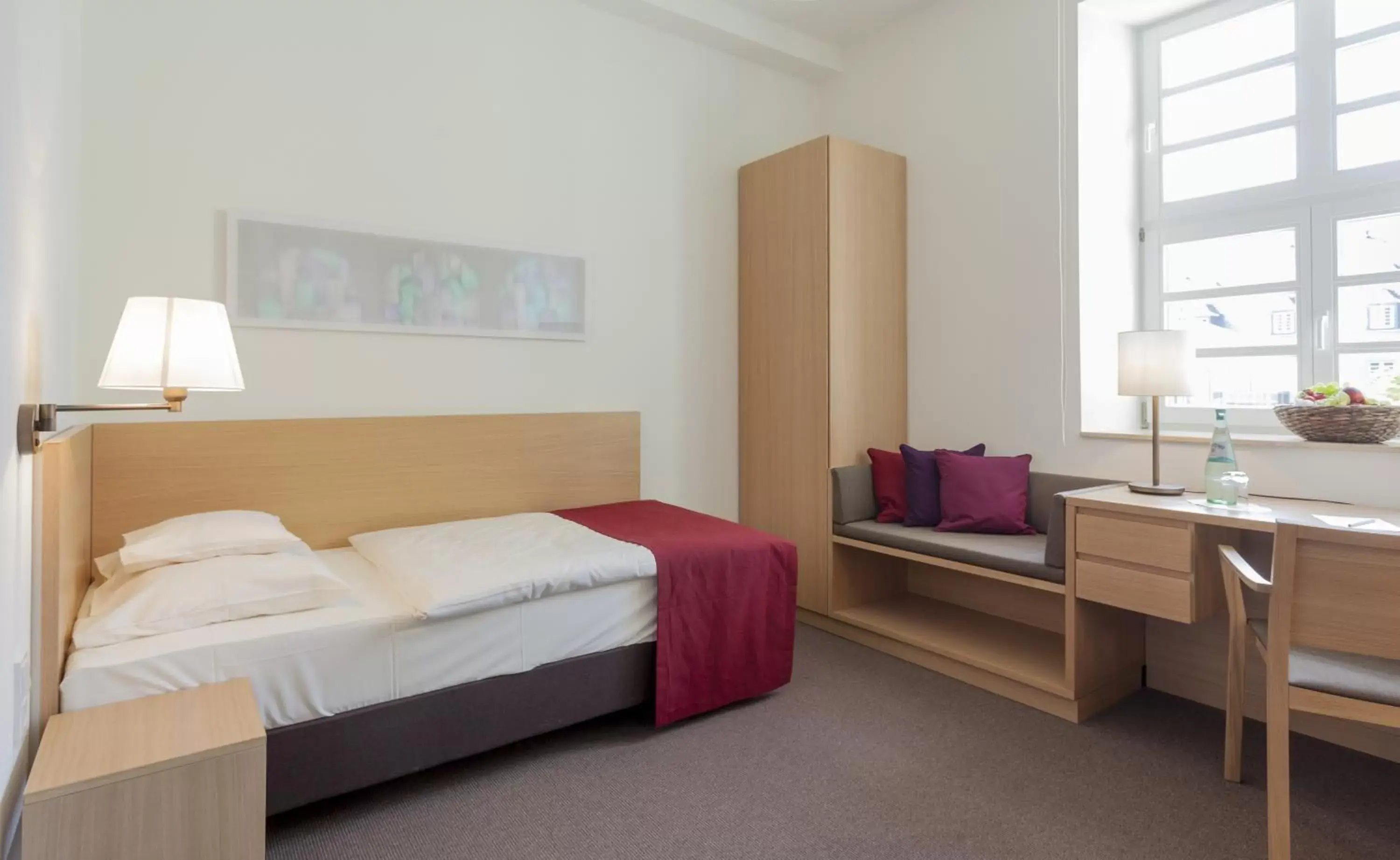 Single Room in Kardinal Schulte Haus Single Room in Kardinal Schulte Haus