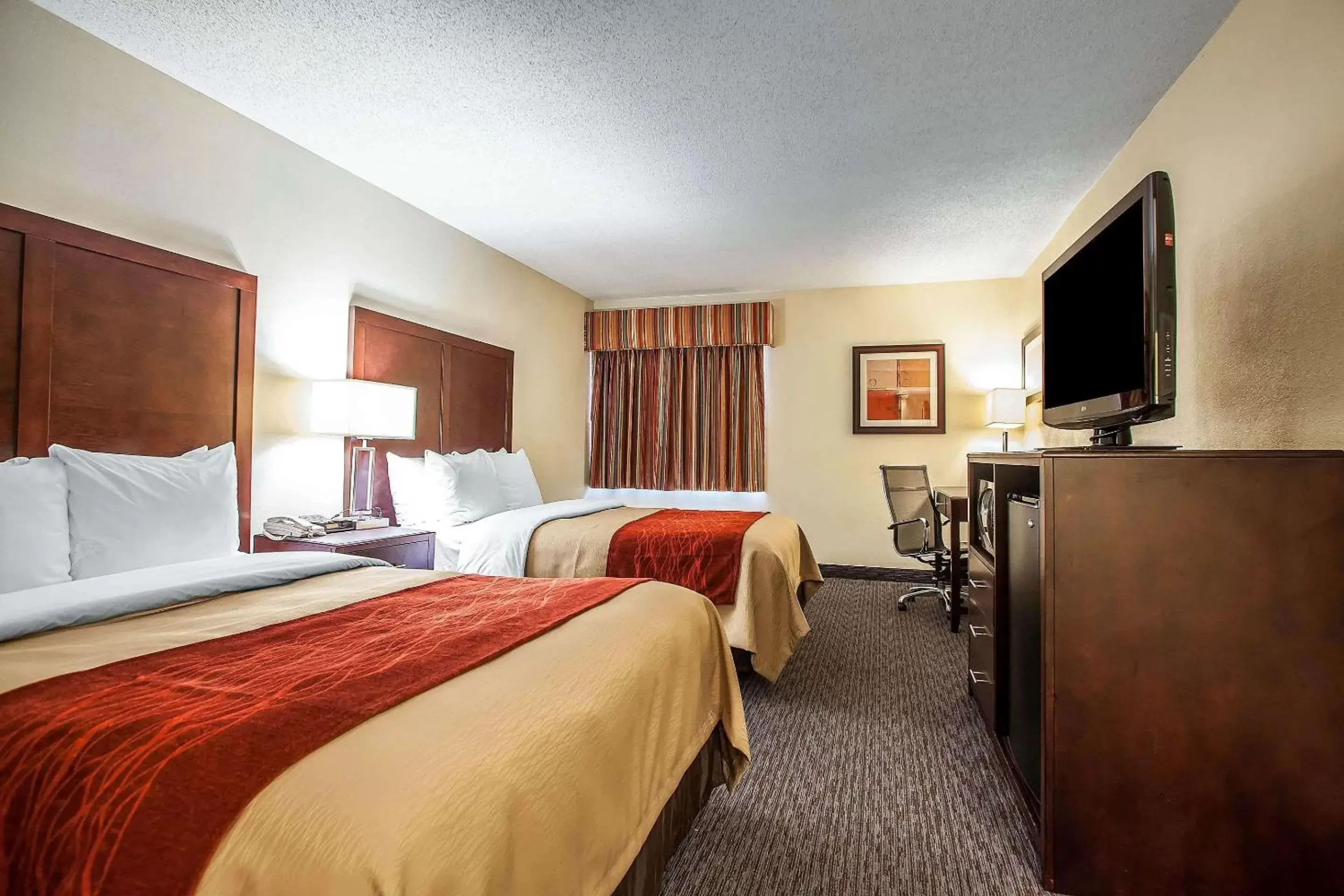 Queen Room with Two Queen Beds - Accessible/Non-Smoking in Comfort Inn Feasterville - Trevose Queen Room with Two Queen Beds - Accessible/Non-Smoking in Comfort Inn Feasterville - Trevose