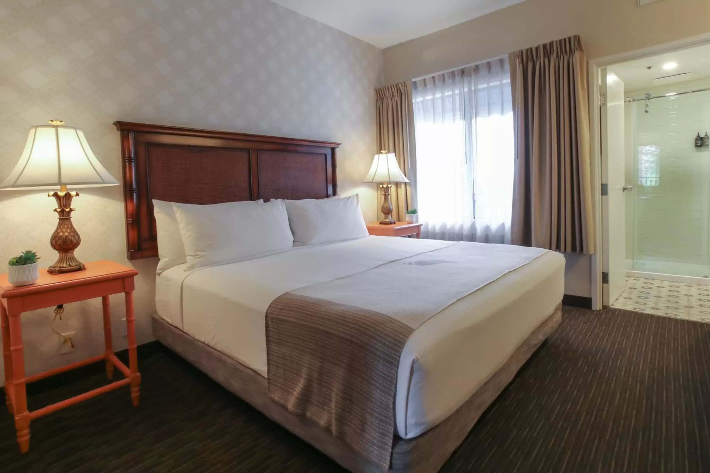 Executive King Suite Sleeper Sofa in Oxford Suites Pismo Beach Executive King Suite Sleeper Sofa in Oxford Suites Pismo Beach