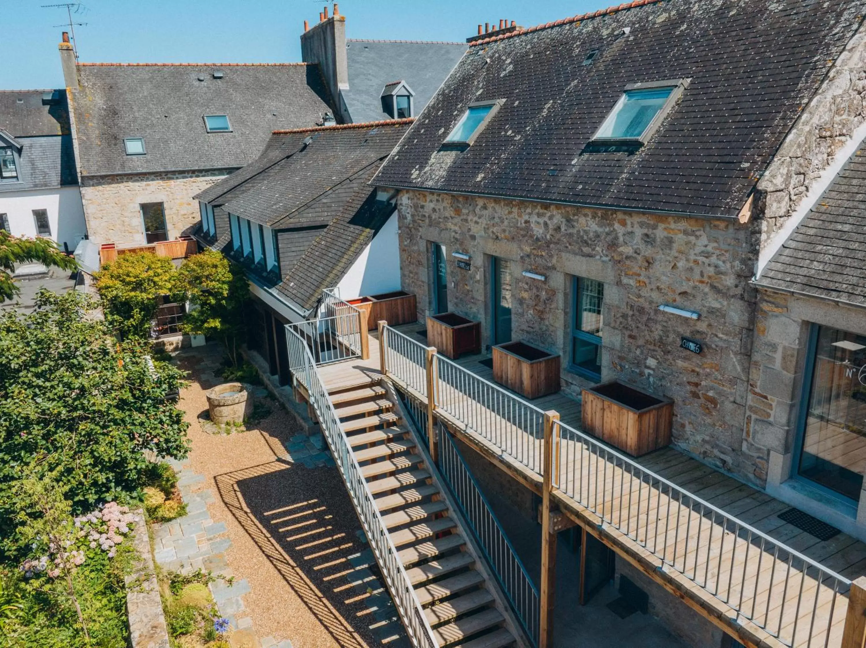 Property Building in Bigouden Makers Property Building in Bigouden Makers