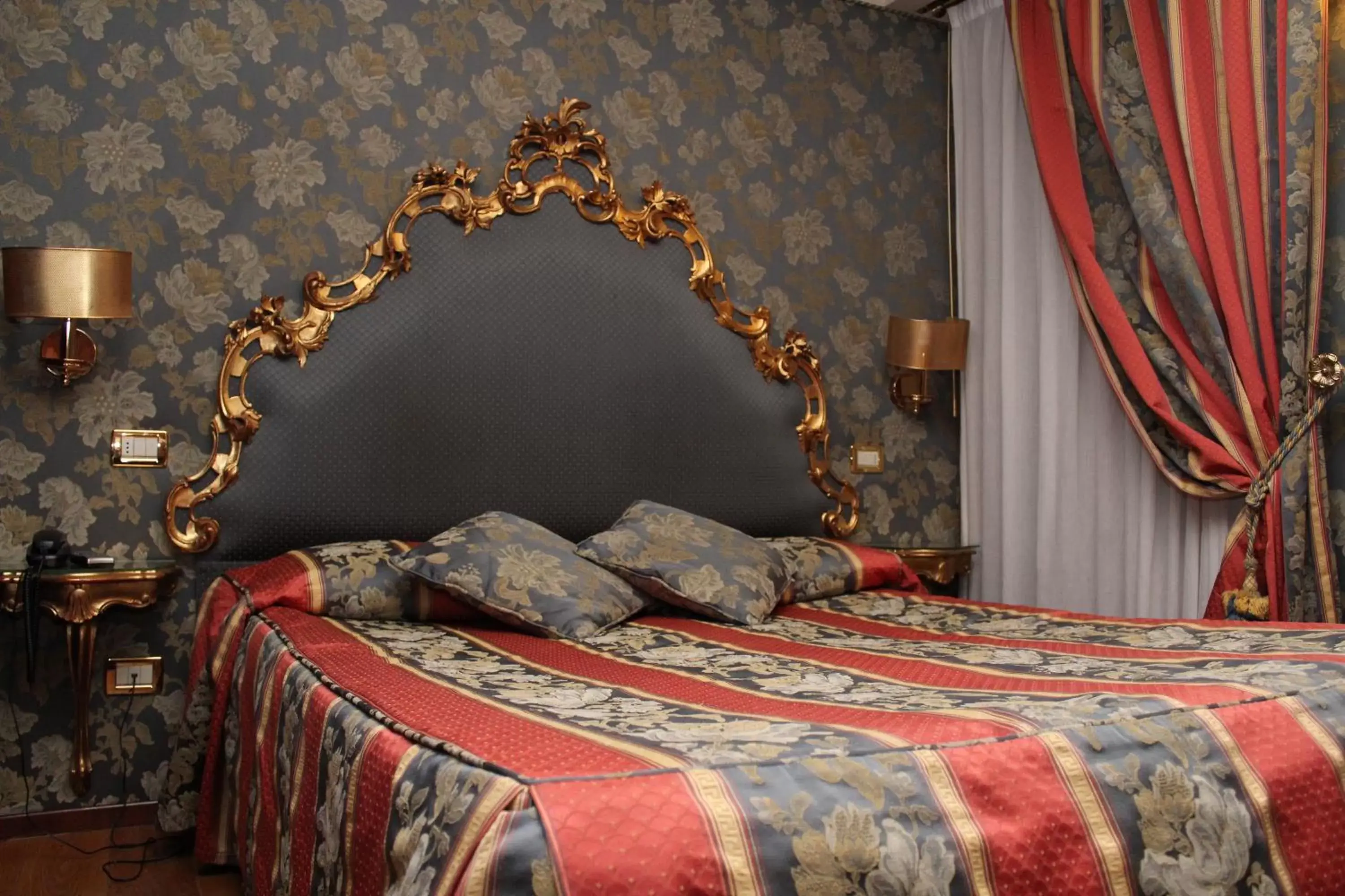 Superior Double Room in Royal San Marco Hotel Superior Double Room in Royal San Marco Hotel