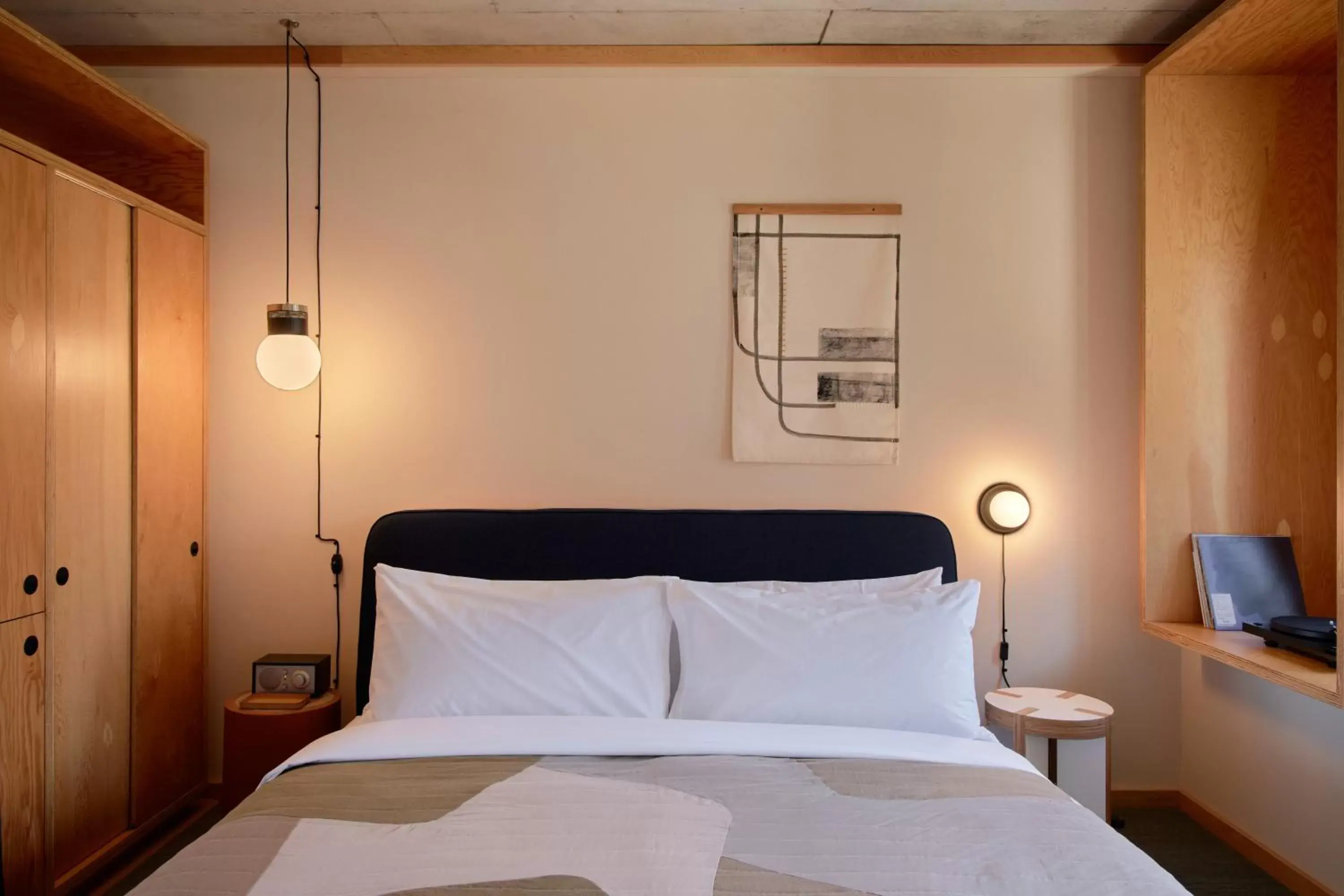 King Room in Ace Hotel Toronto King Room in Ace Hotel Toronto