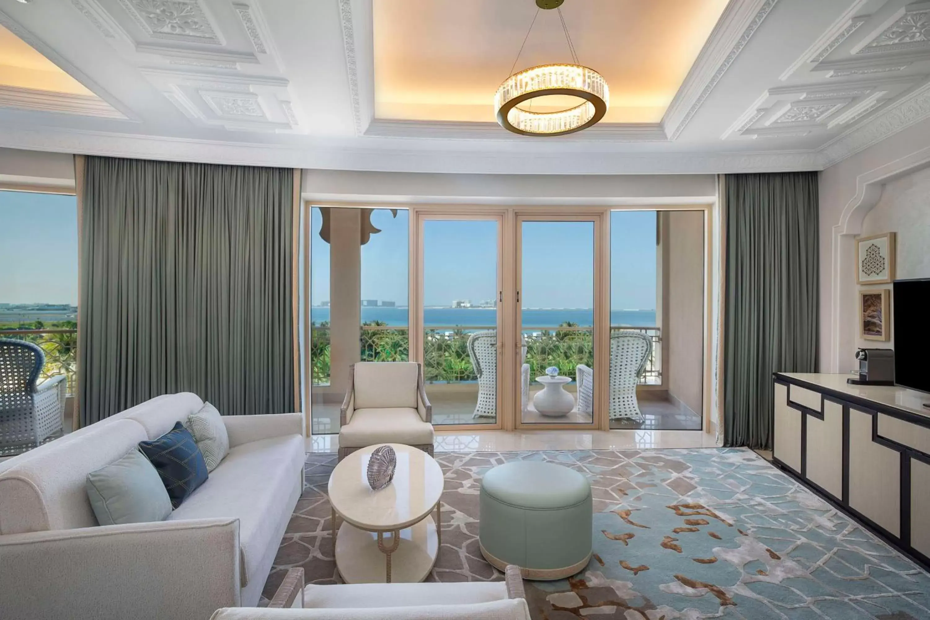 One-Bedroom Suite with Ocean View in Waldorf Astoria Ras Al Khaimah One-Bedroom Suite with Ocean View in Waldorf Astoria Ras Al Khaimah