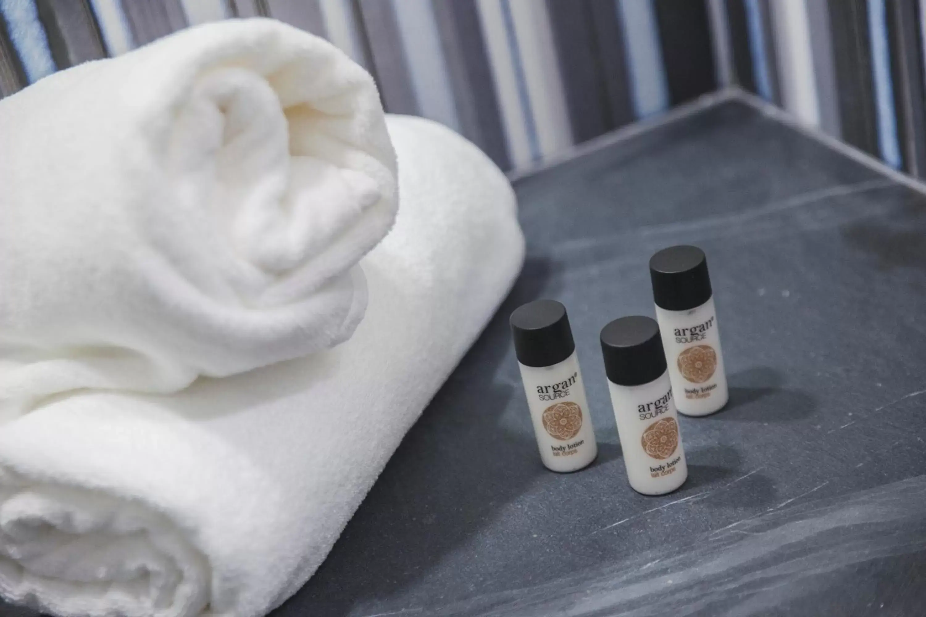 Deluxe Double Room in The Rock Suites & Spa Deluxe Double Room in The Rock Suites & Spa