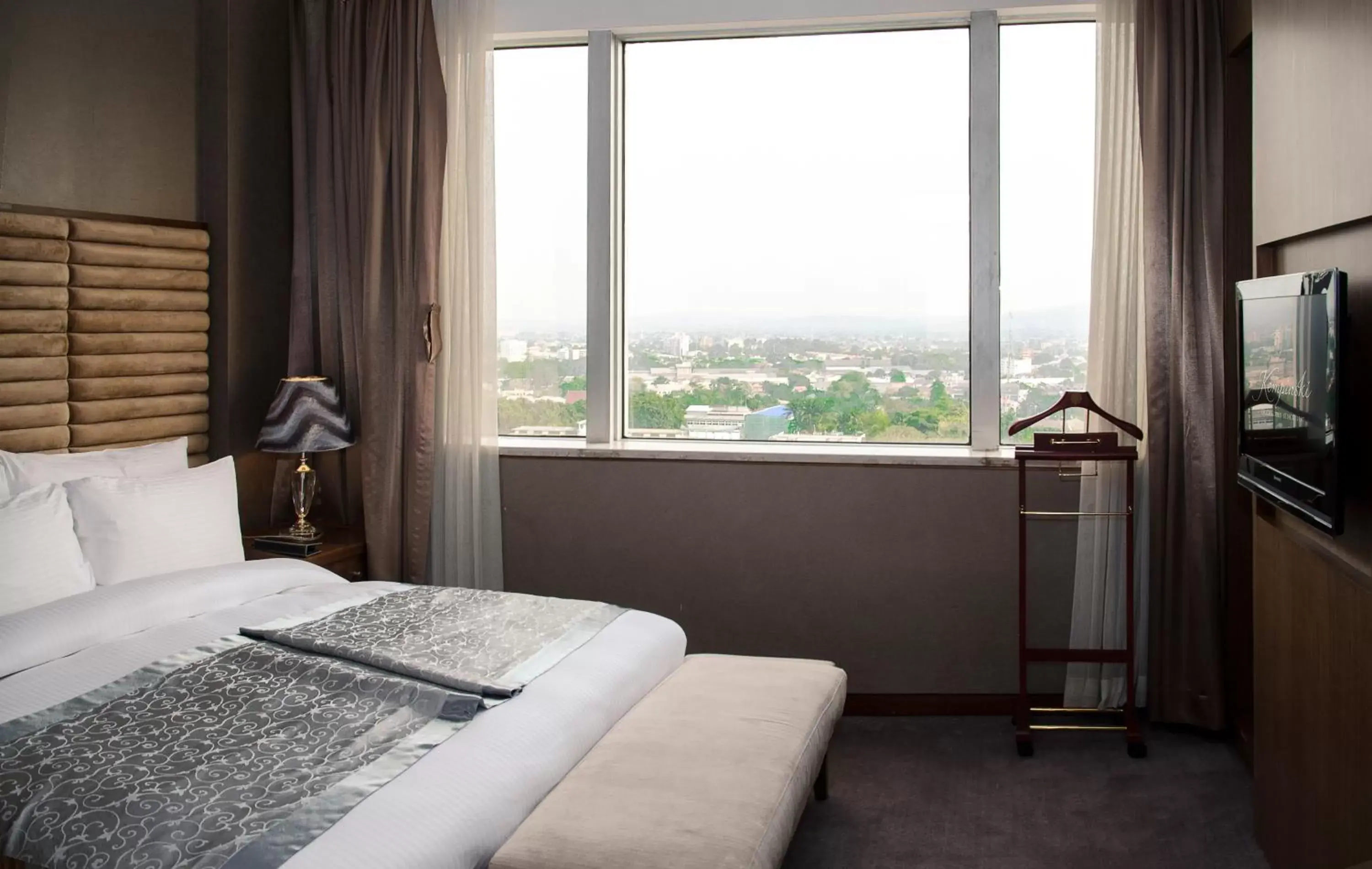 Urban Junior Suite - single occupancy in Fleuve Congo Hotel By Blazon Hotels Urban Junior Suite - single occupancy in Fleuve Congo Hotel By Blazon Hotels