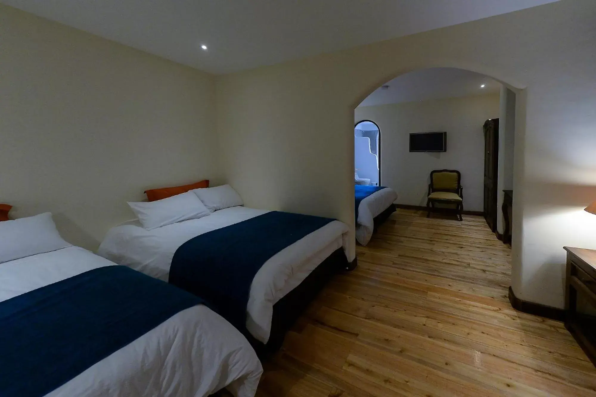 Triple Room in Hotel Spa Mansion Santa Isabella Triple Room in Hotel Spa Mansion Santa Isabella