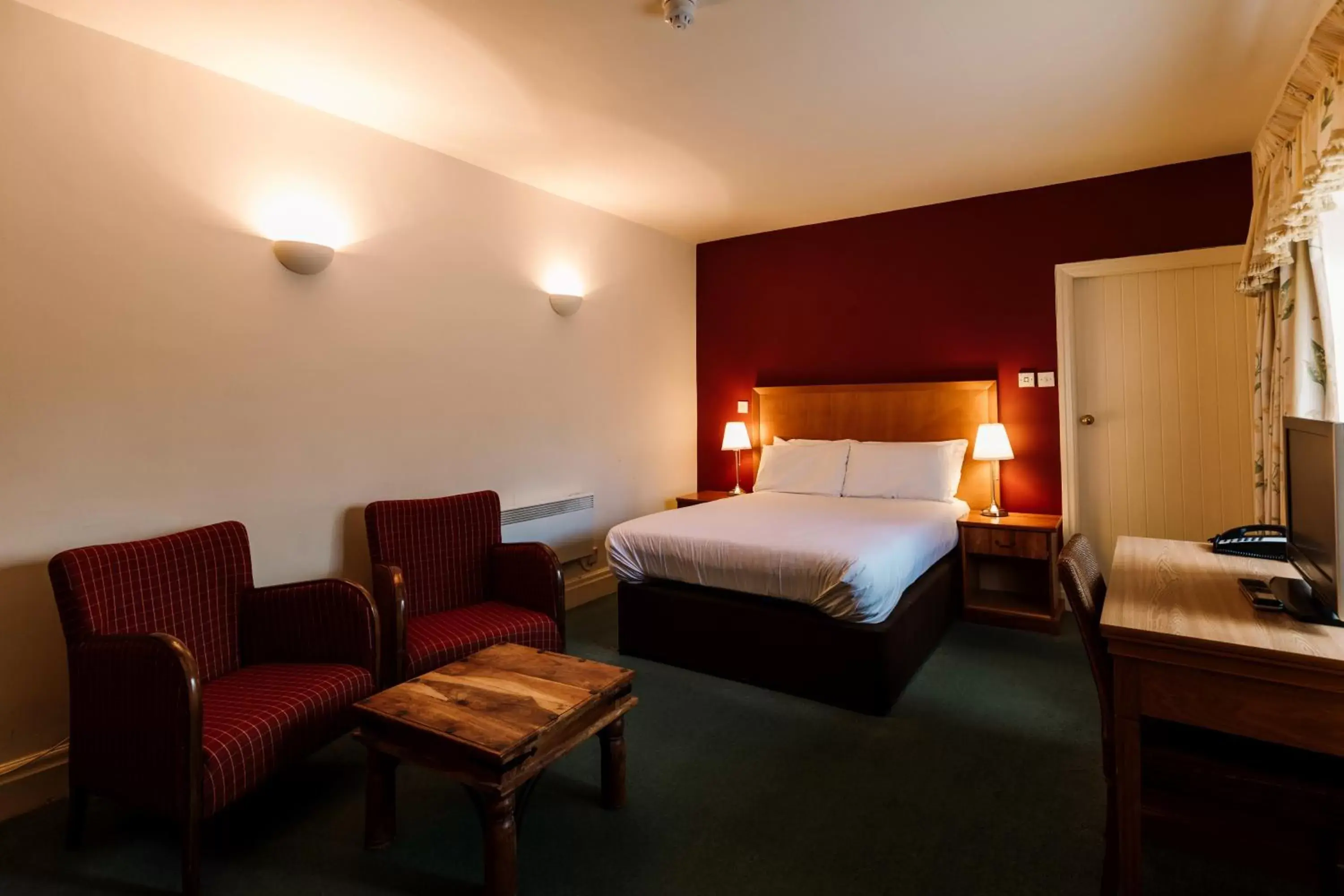 Hotel Standard Room in Chevin Country Park Hotel & Spa Hotel Standard Room in Chevin Country Park Hotel & Spa