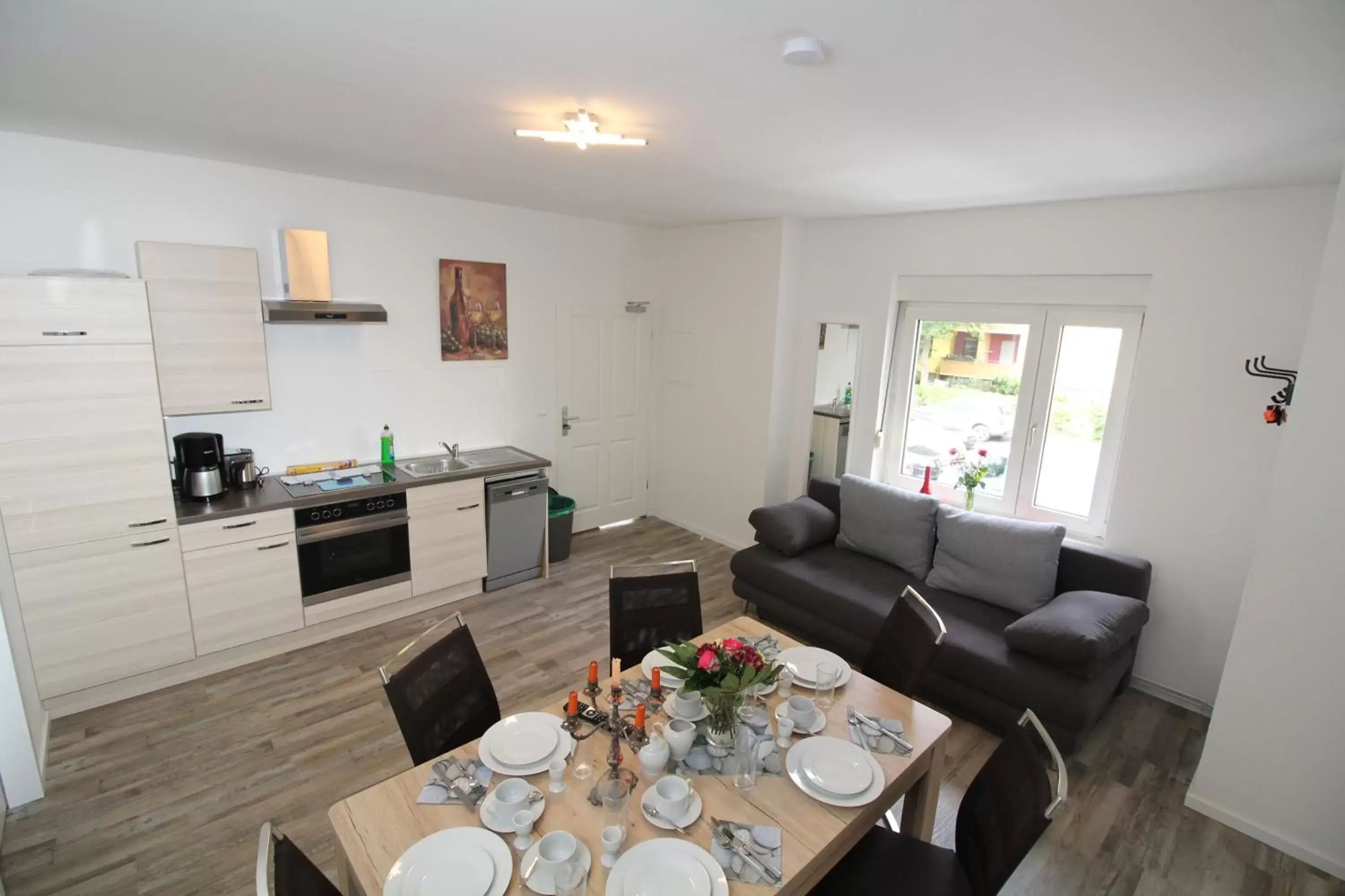 Two-Bedroom Apartment in Apartments Tempelhof Two-Bedroom Apartment in Apartments Tempelhof