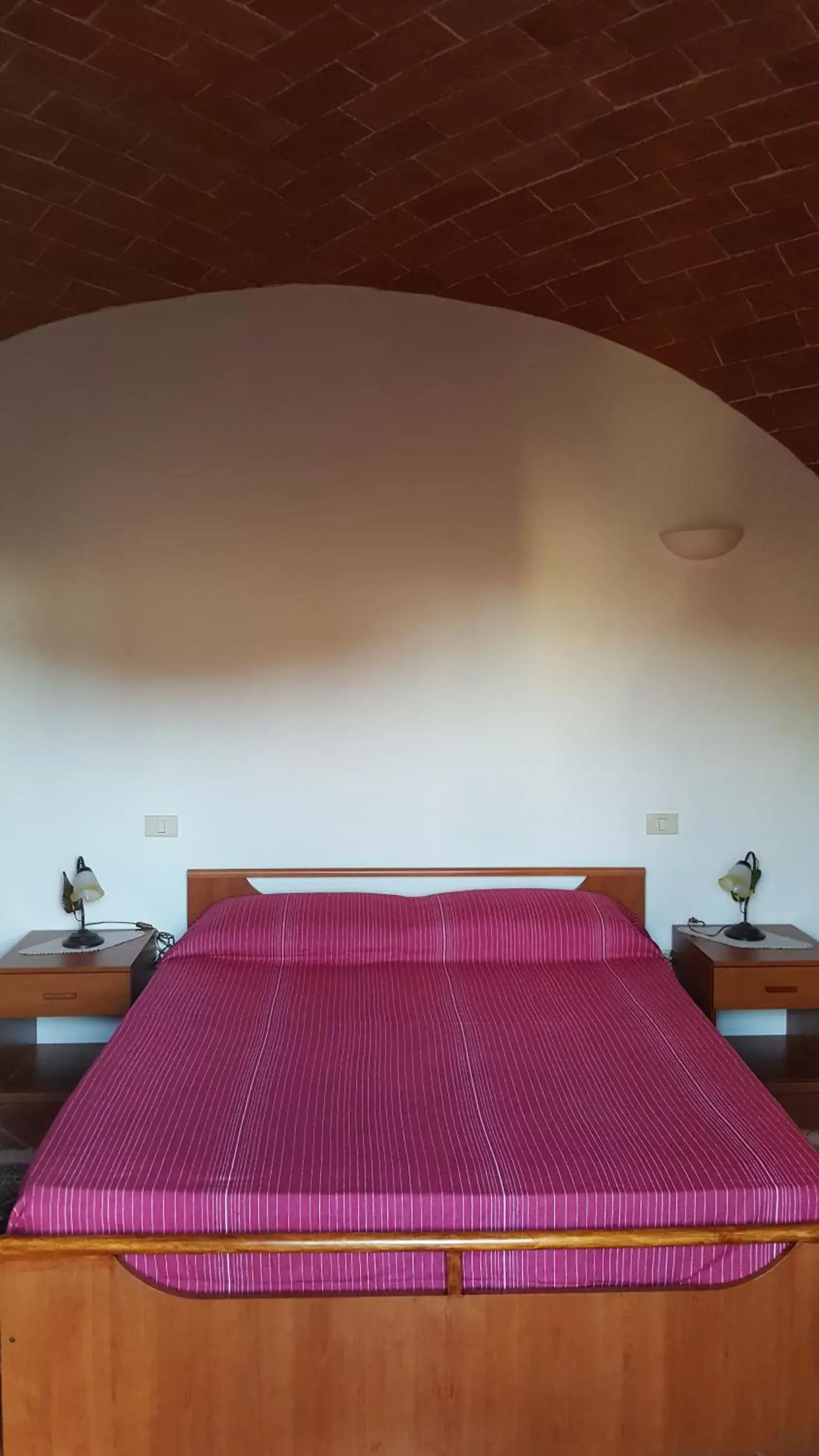 Double Room with Private Bathroom in Orto degli Ulivi Double Room with Private Bathroom in Orto degli Ulivi