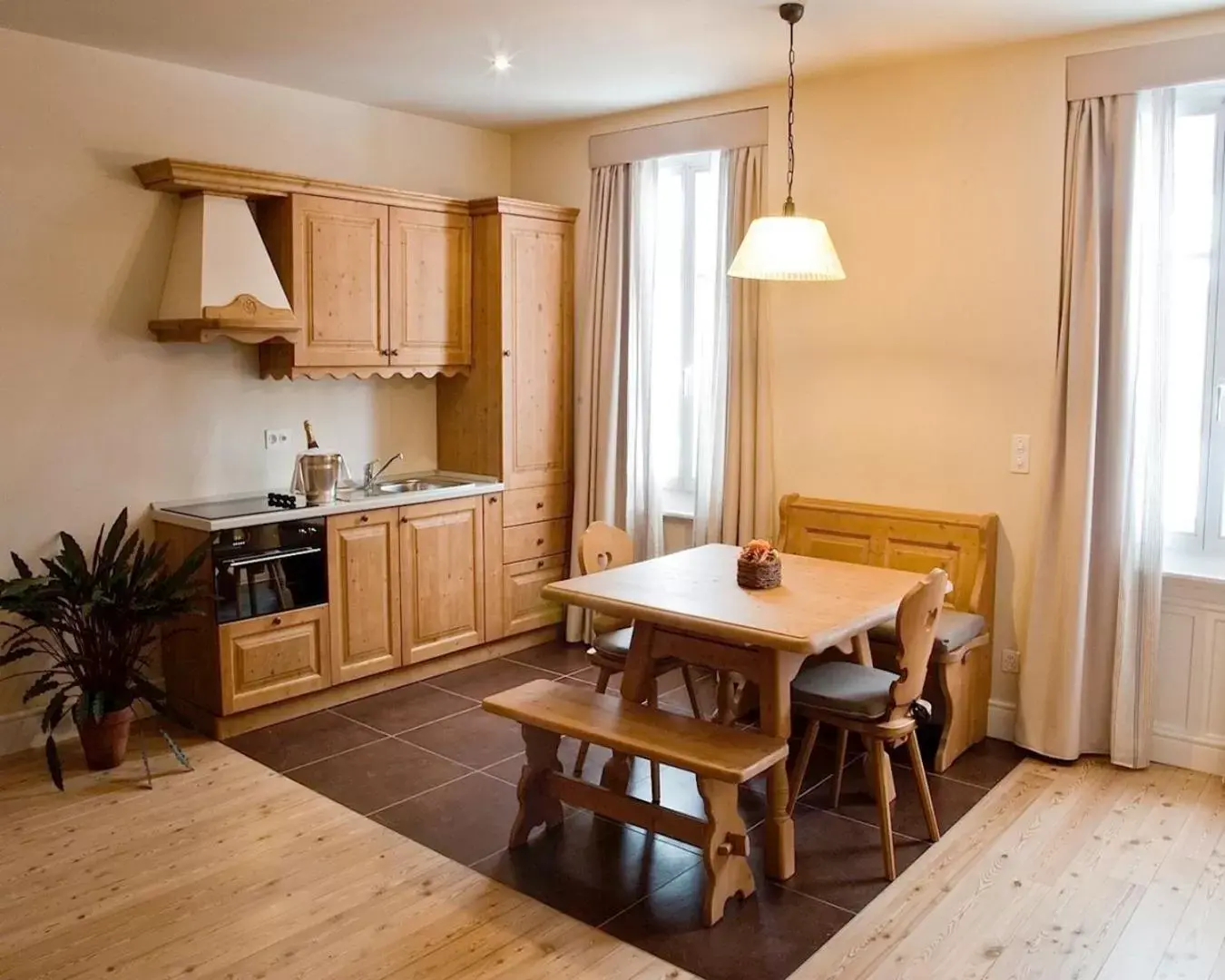 One-Bedroom Apartment in Hotel Bernina 1865 by Kleos Group Collection One-Bedroom Apartment in Hotel Bernina 1865 by Kleos Group Collection