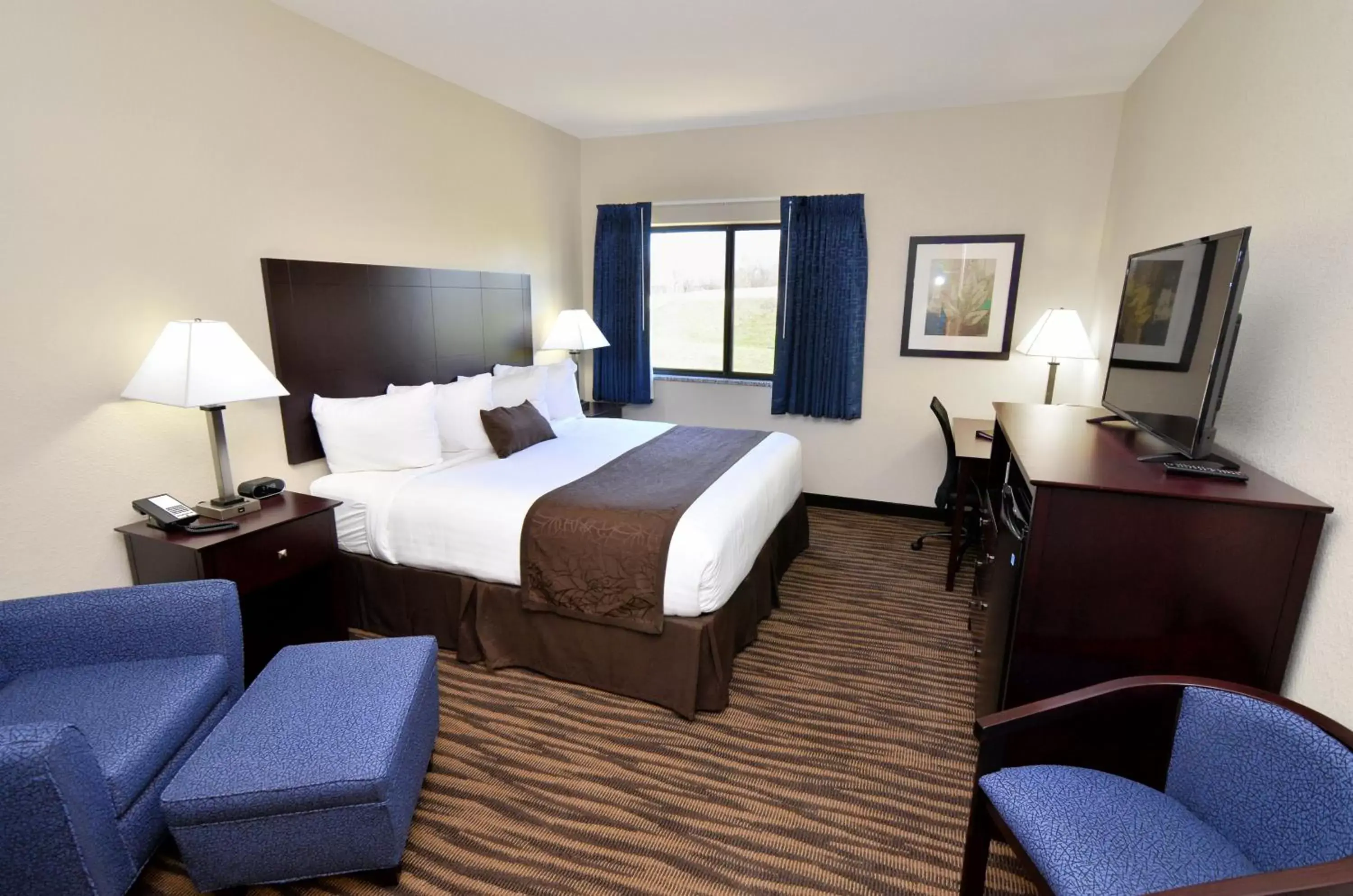 King Room - Disability Access in Cobblestone Inn & Suites - Manning King Room - Disability Access in Cobblestone Inn & Suites - Manning