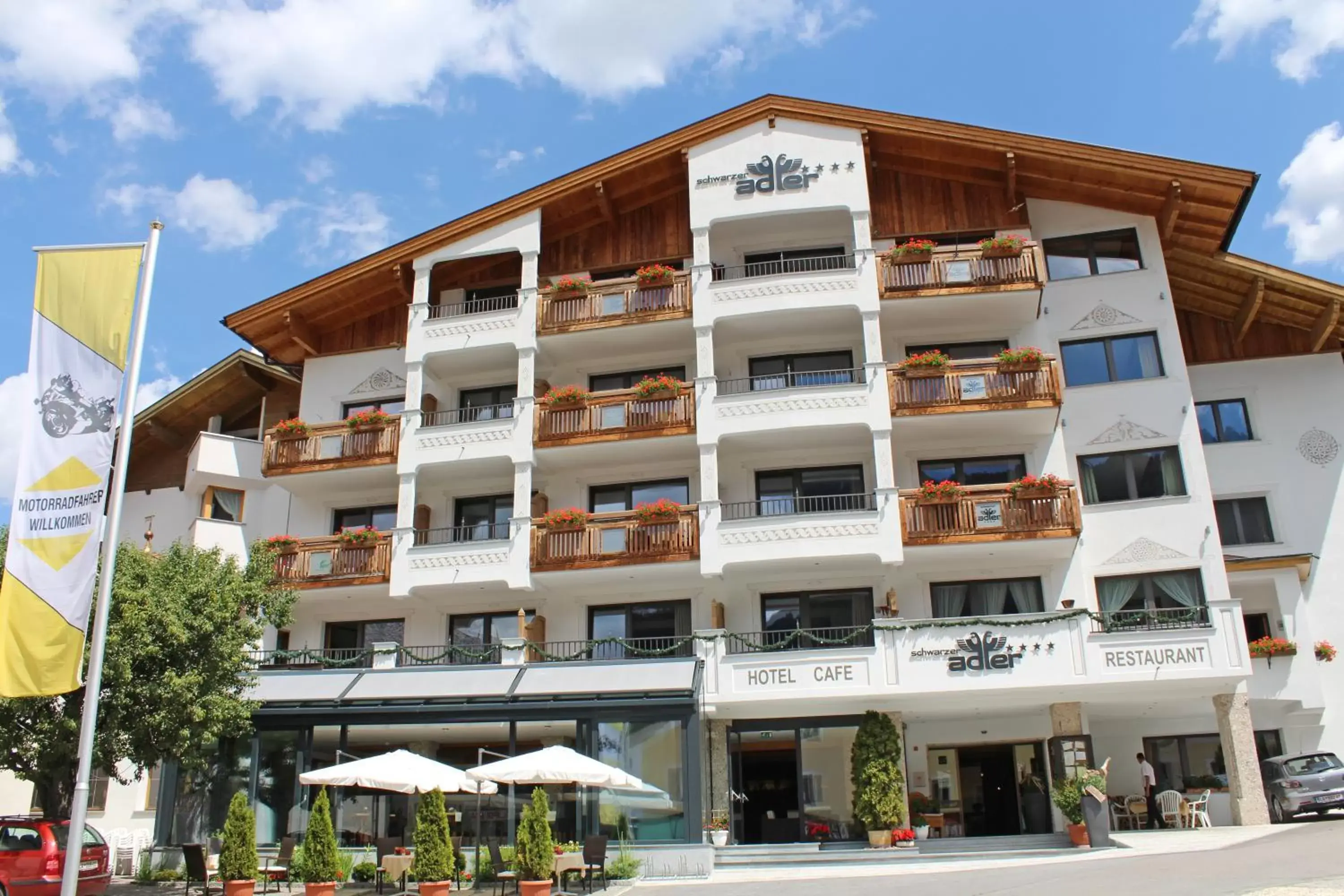 Hotel Schwarzer Adler Hotel Schwarzer Adler