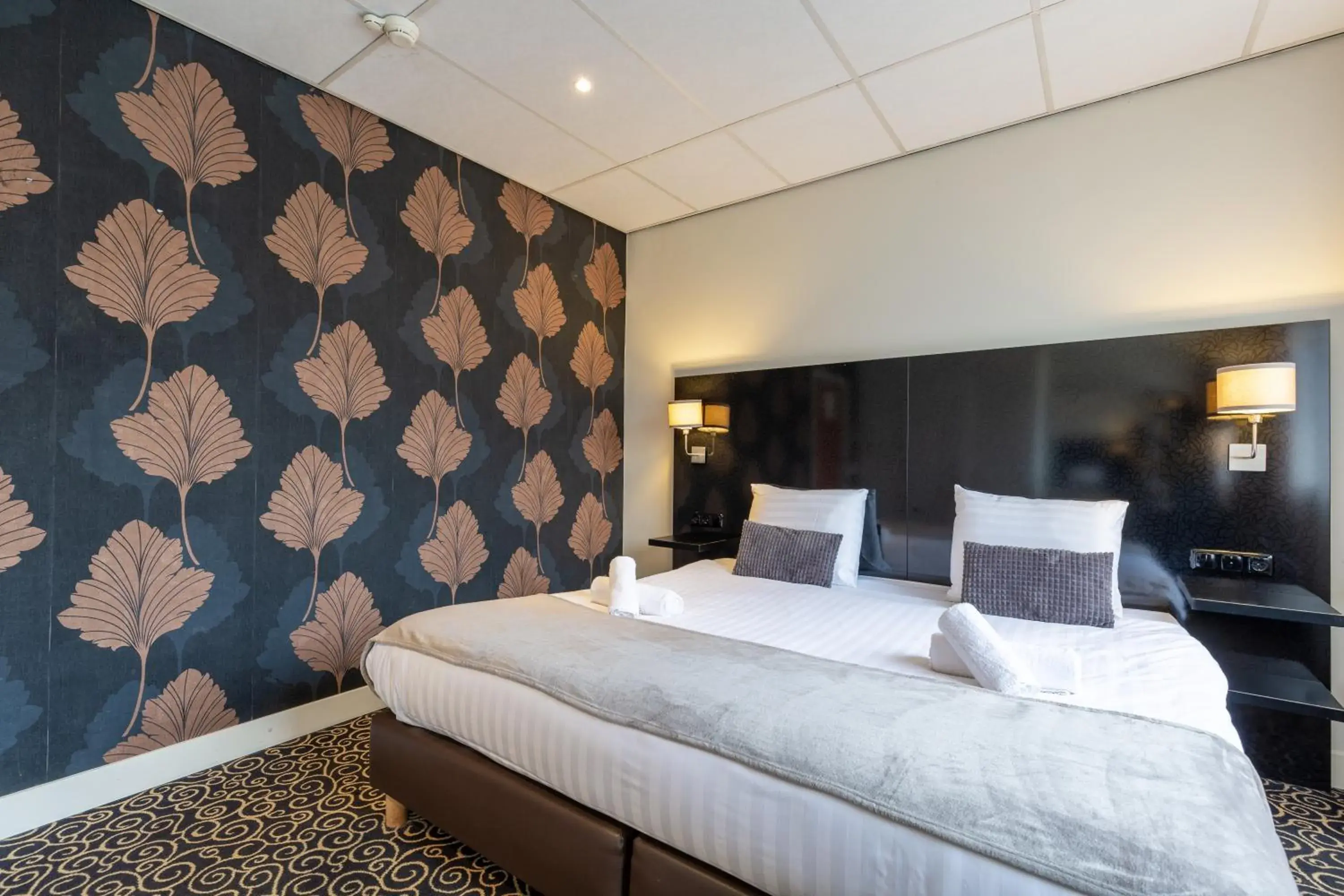 Comfort Double Room in New West Inn Amsterdam Comfort Double Room in New West Inn Amsterdam