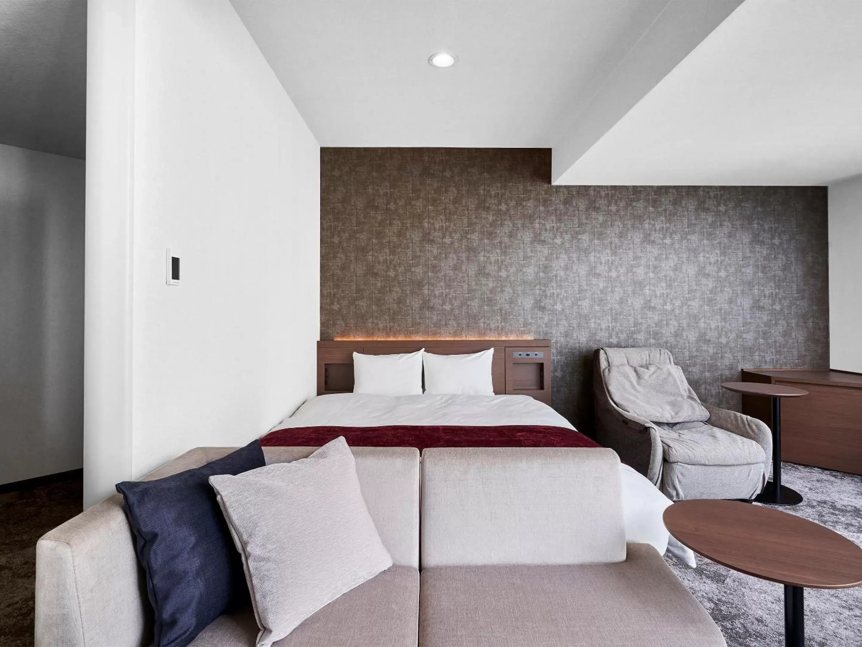 Superior Double Room - single occupancy - Non-Smoking in Daiwa Roynet Hotel Nagoya Shinkansenguchi Superior Double Room - single occupancy - Non-Smoking in Daiwa Roynet Hotel Nagoya Shinkansenguchi