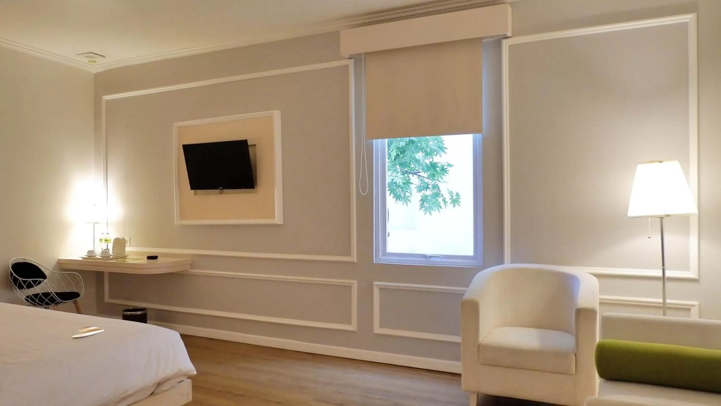 Deluxe Double Room in MaxOne Signature Glodok Jakarta Deluxe Double Room in MaxOne Signature Glodok Jakarta