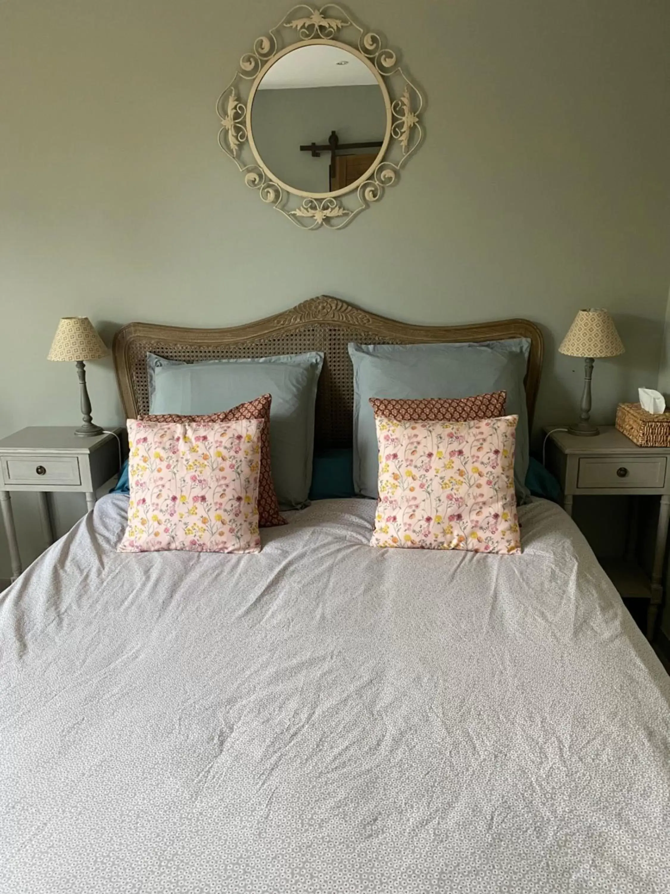 Double Room with Garden View in Céline et Olivier Double Room with Garden View in Céline et Olivier