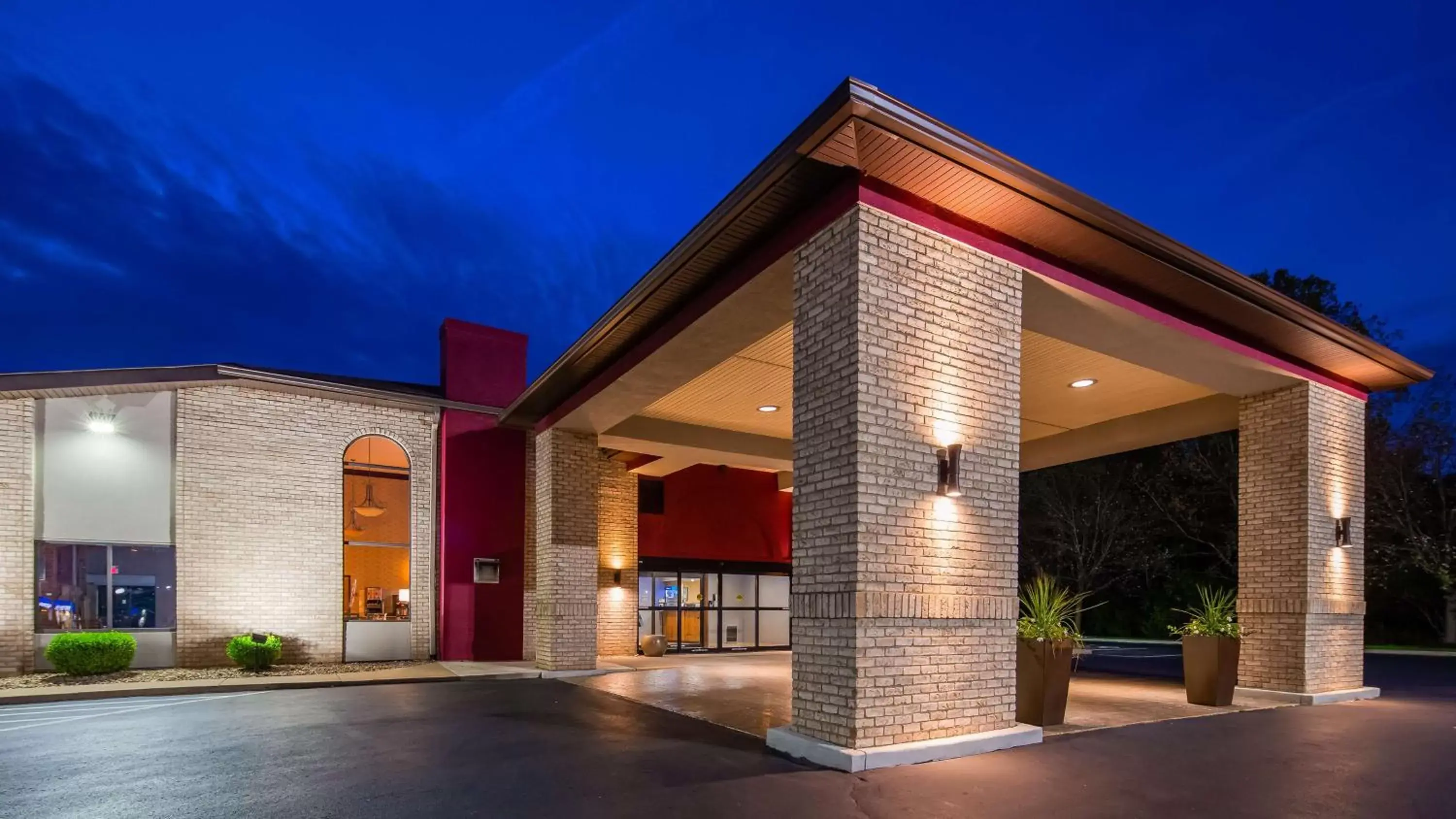 Best Western Plus North Canton Inn & Suites Best Western Plus North Canton Inn & Suites