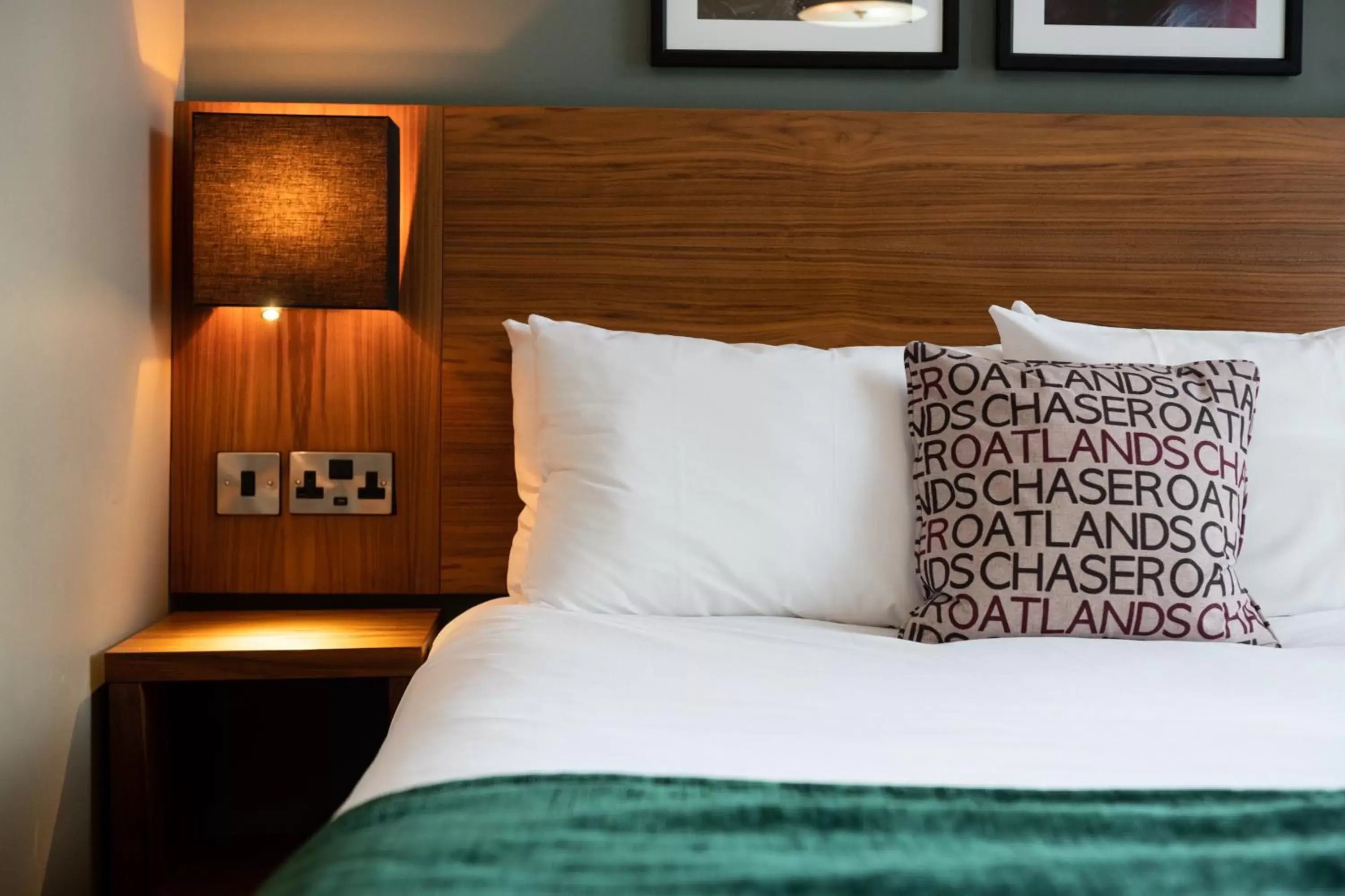 Family Room (2 Adults + 2 Children) in The Oatlands Chaser by Innkeeper's Collection Family Room (2 Adults + 2 Children) in The Oatlands Chaser by Innkeeper's Collection