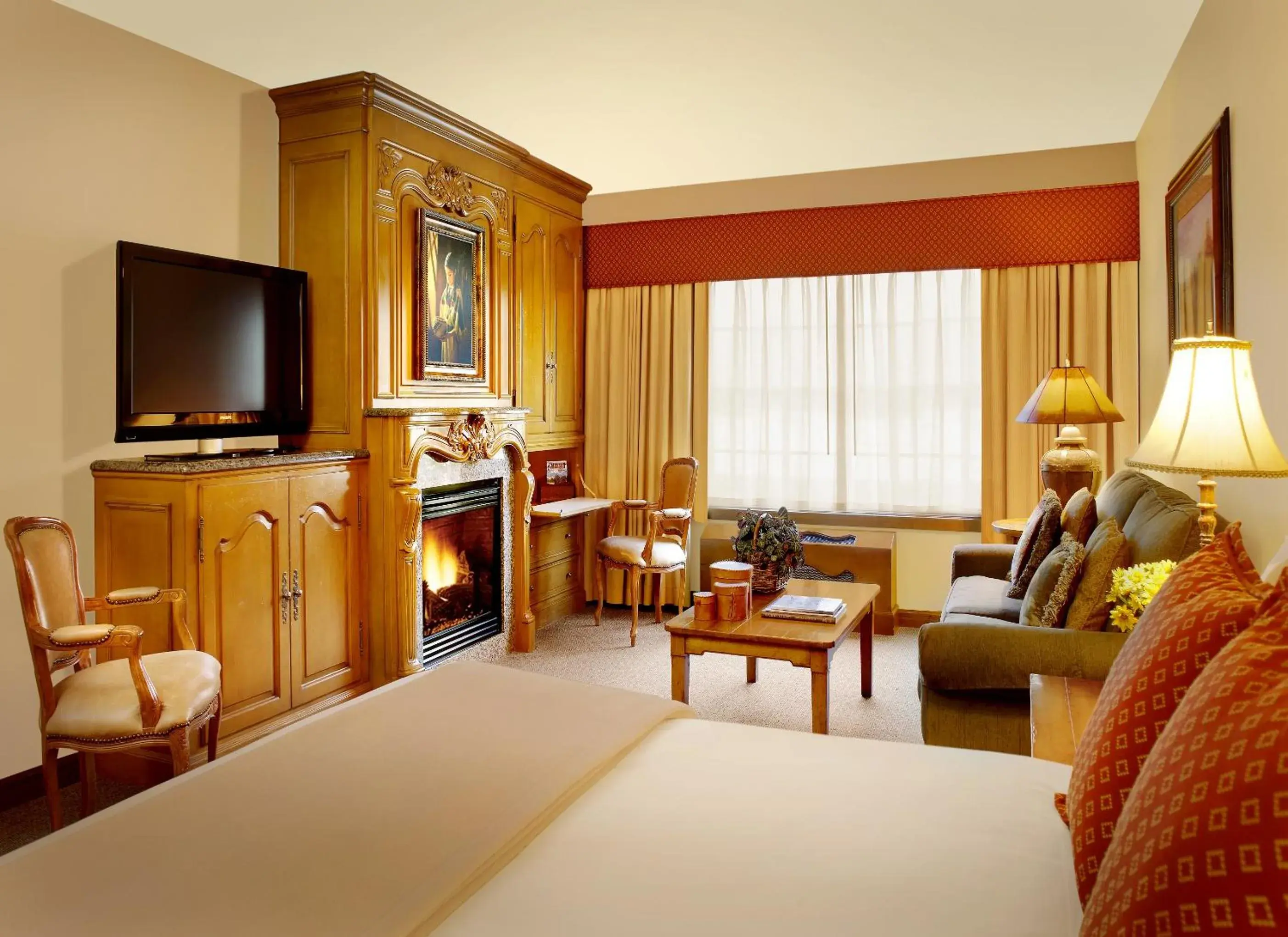 Deluxe King Suite in Snake River Lodge Deluxe King Suite in Snake River Lodge