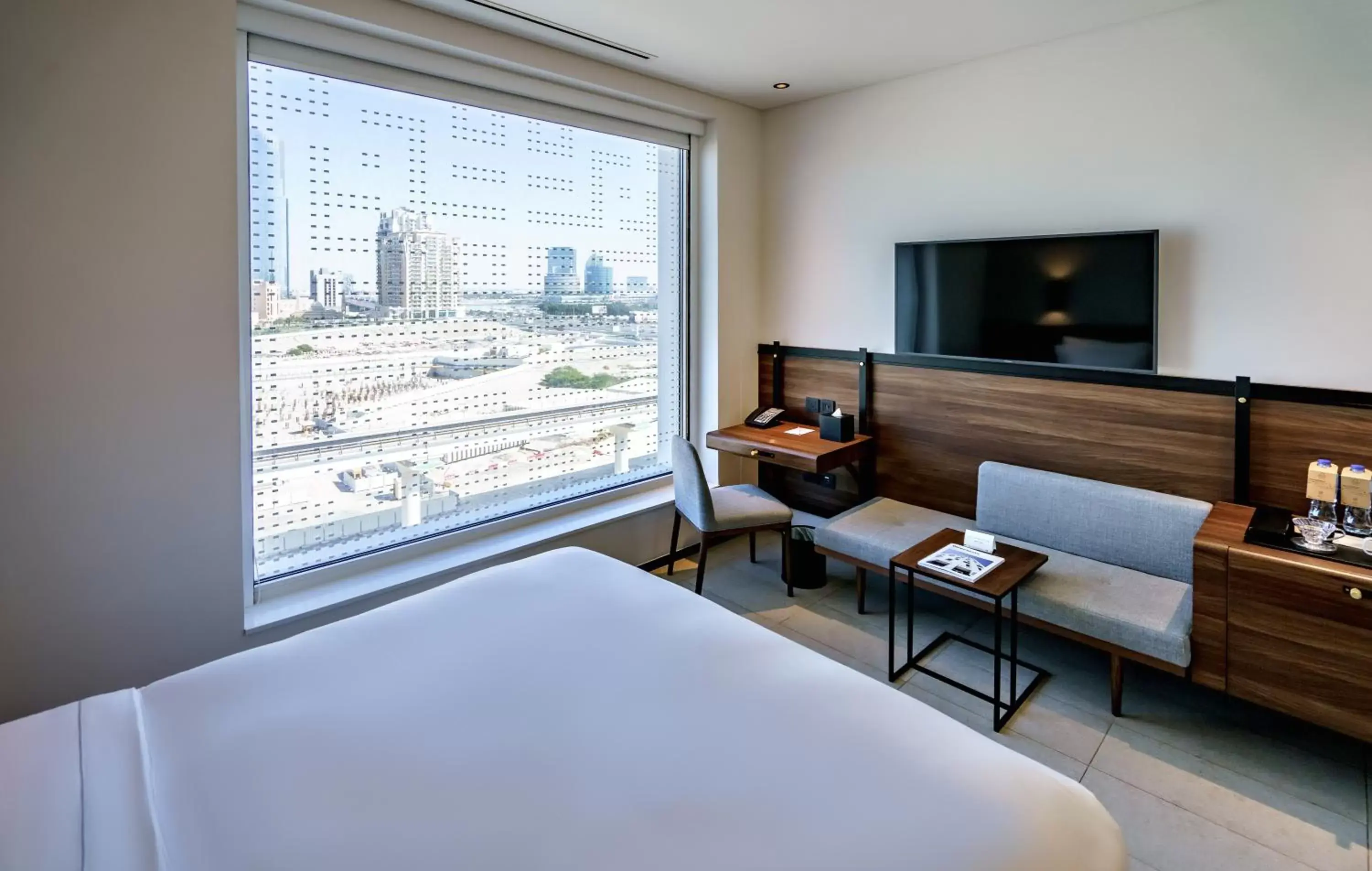 Cozy Queen Room with City View in FORM Hotel Al Jaddaf, Dubai, a Member of Design Hotels Cozy Queen Room with City View in FORM Hotel Al Jaddaf, Dubai, a Member of Design Hotels