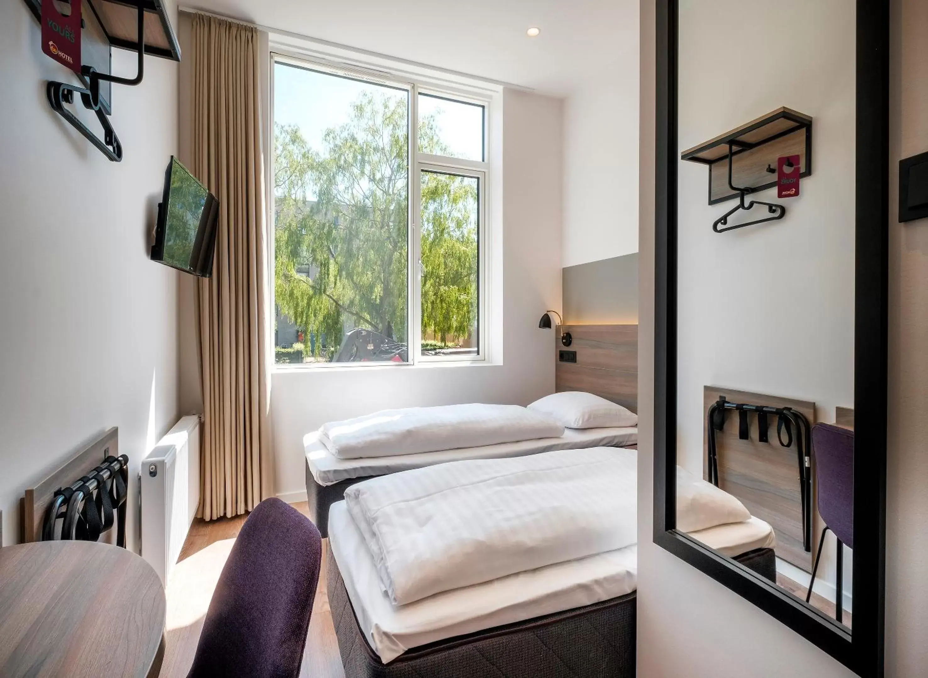 Standard Twin Room in Go Hotel City Standard Twin Room in Go Hotel City