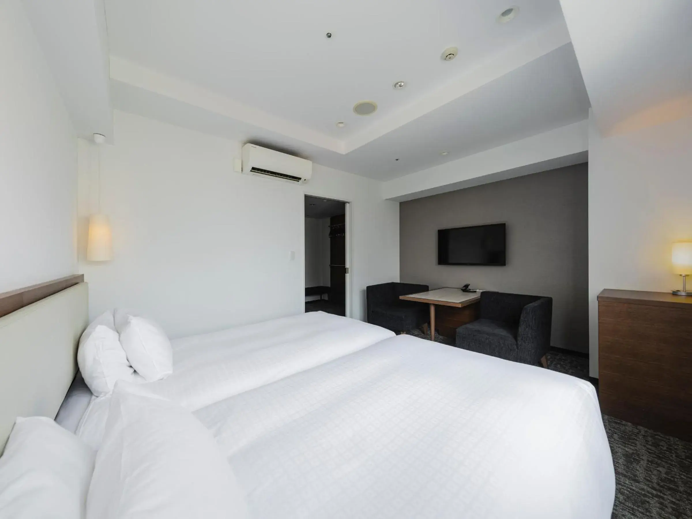 Twin Room - Non-Smoking in Tokyu Stay Shinjuku Twin Room - Non-Smoking in Tokyu Stay Shinjuku