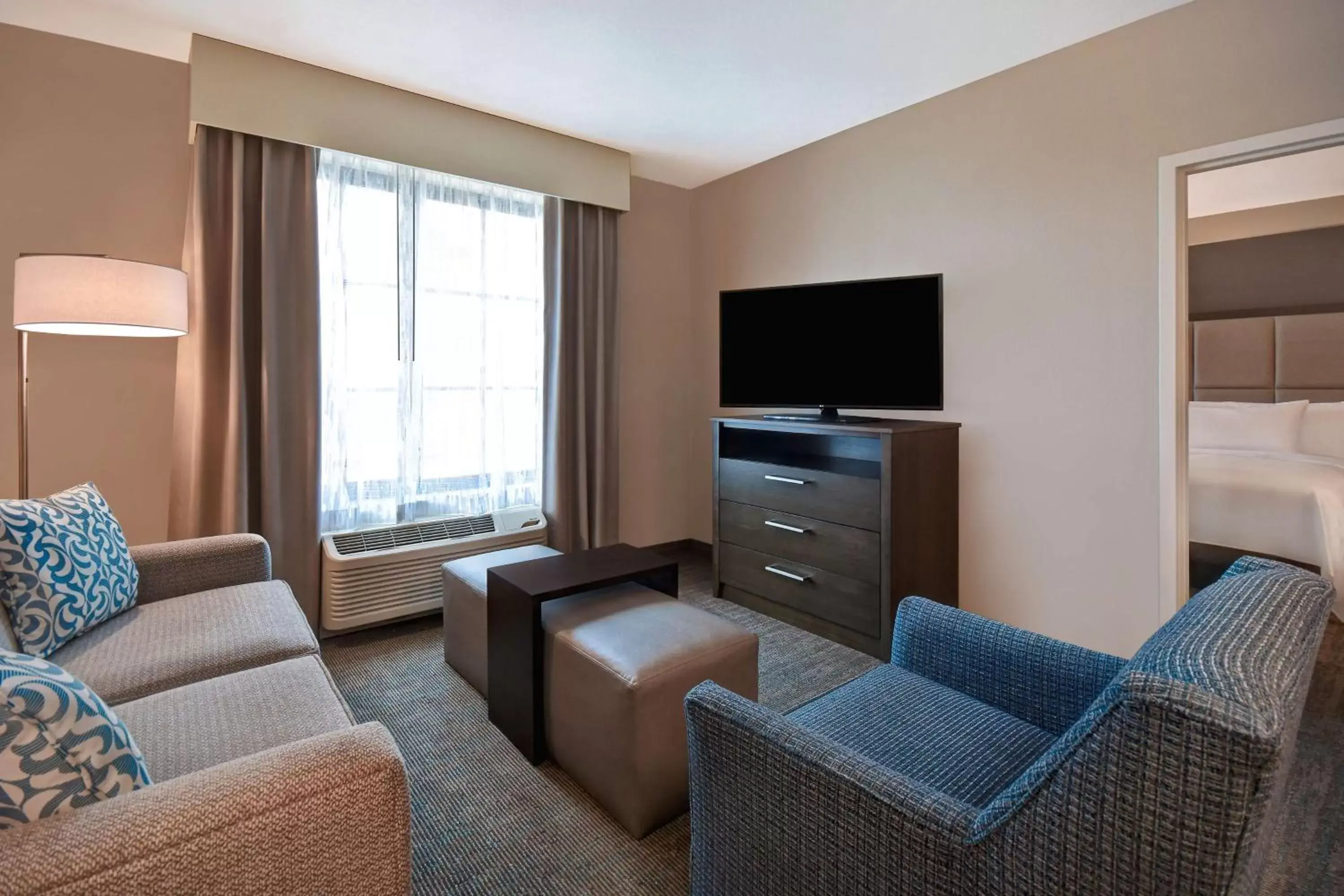 King Suite - Mobility and Hearing Access/Non-Smoking in Homewood Suites By Hilton Orlando Flamingo Crossings, Fl King Suite - Mobility and Hearing Access/Non-Smoking in Homewood Suites By Hilton Orlando Flamingo Crossings, Fl