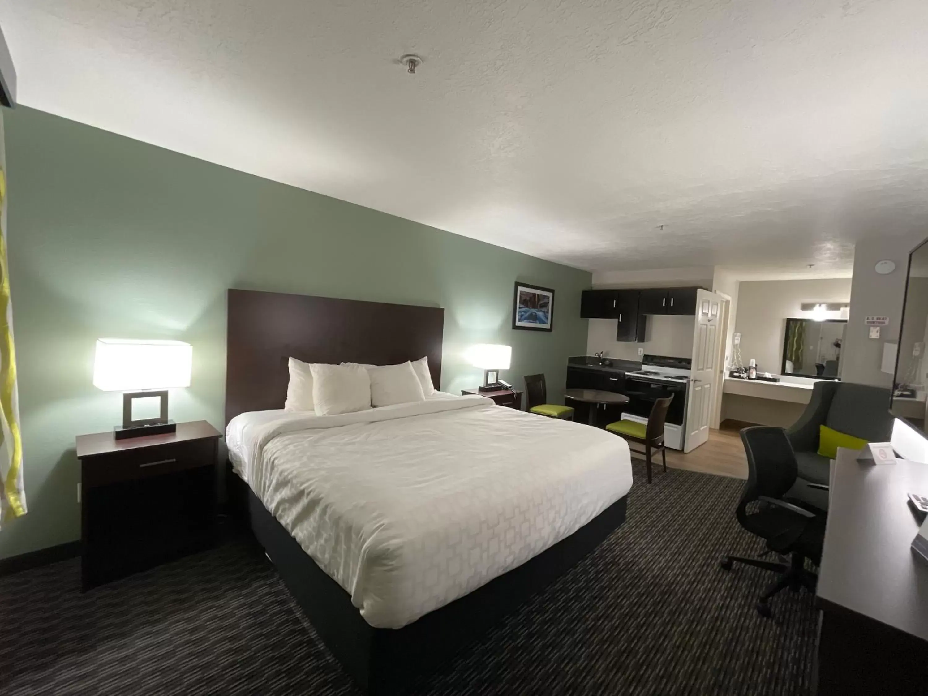 King Studio - Non-Smoking in Wingate by Wyndham Cedar City King Studio - Non-Smoking in Wingate by Wyndham Cedar City