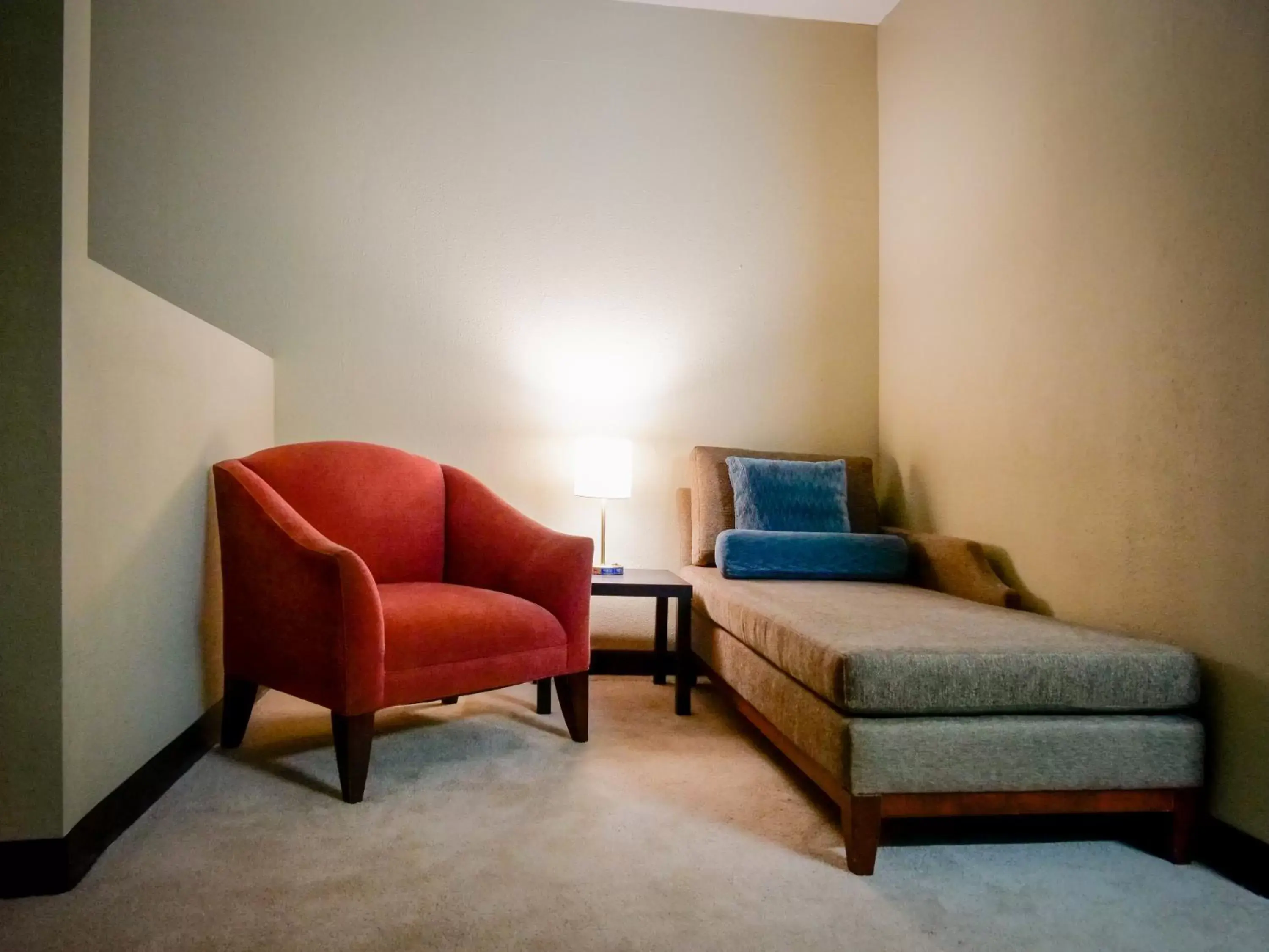 King Studio Suite - Non-Smoking in Travelodge by Wyndham St. Louis King Studio Suite - Non-Smoking in Travelodge by Wyndham St. Louis