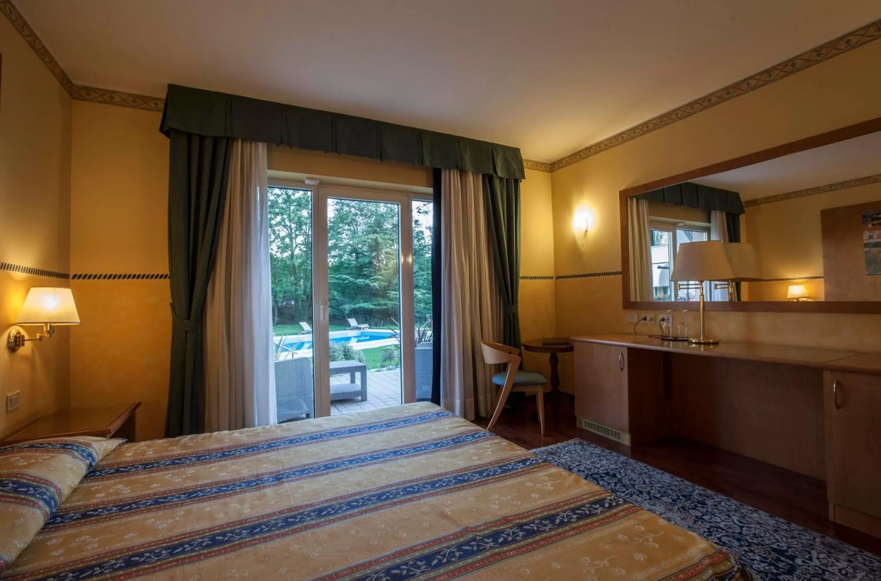 Deluxe Double Room - single occupancy in Hotel Al Ponte Deluxe Double Room - single occupancy in Hotel Al Ponte